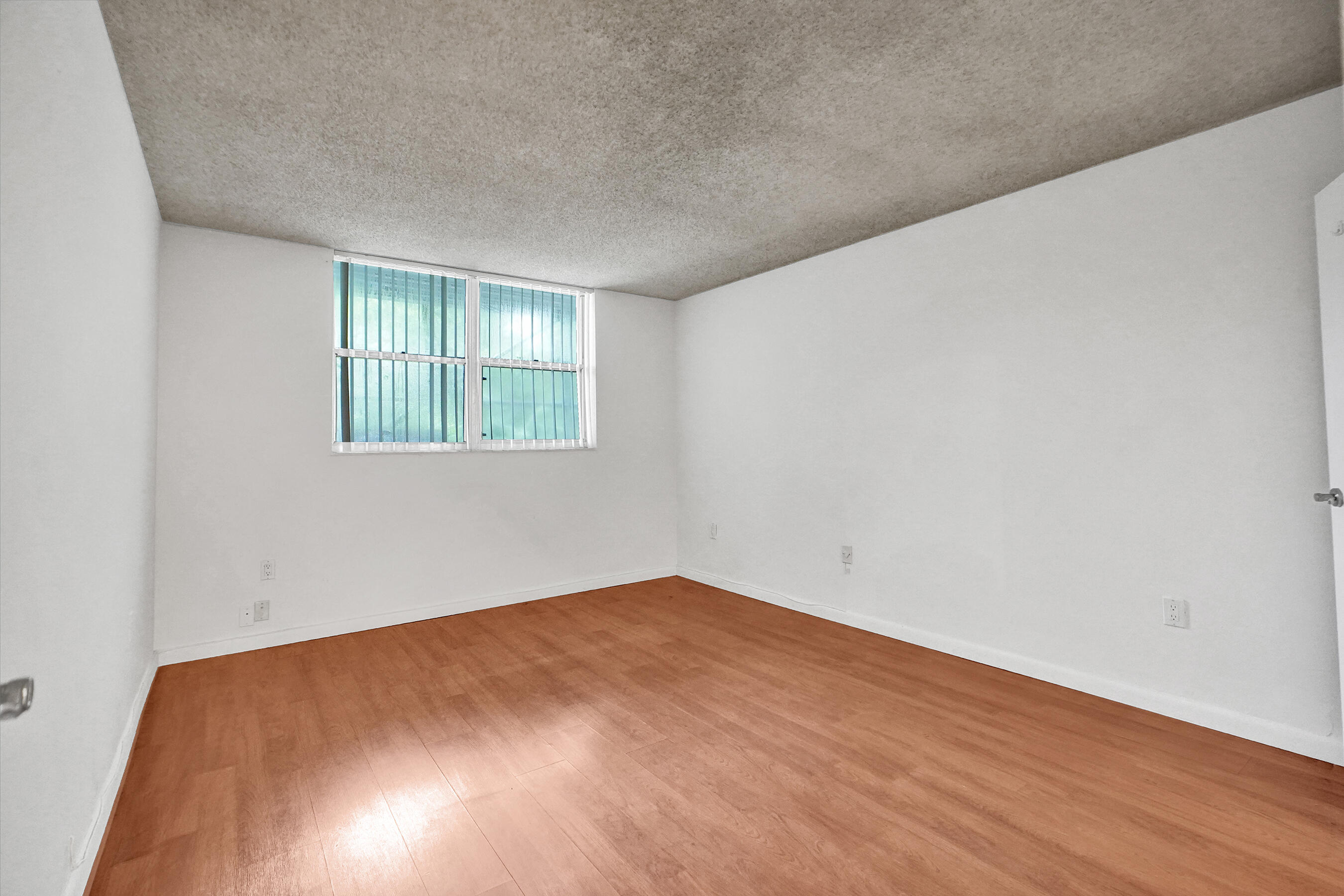1805 Sans Souci Boulevard 421 Property Photo 21