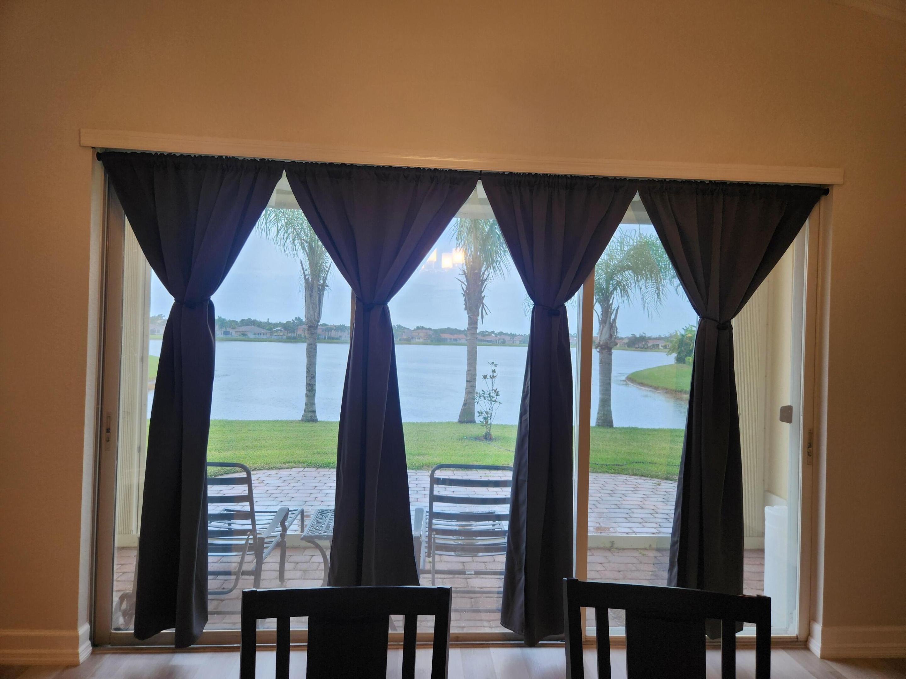 5912 Spanish River Road Property Photo 4