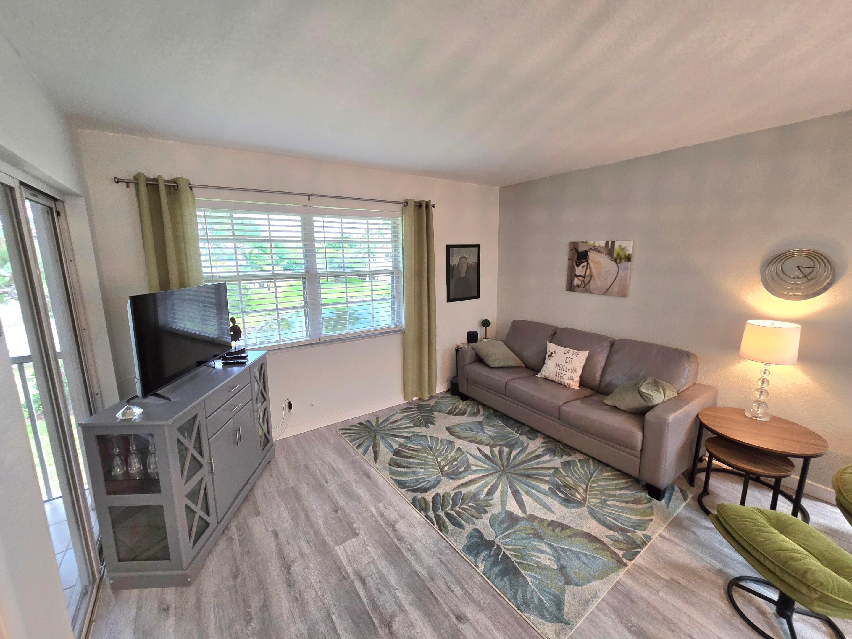 1503 Se Royal Green Circle 201 Property Photo 5