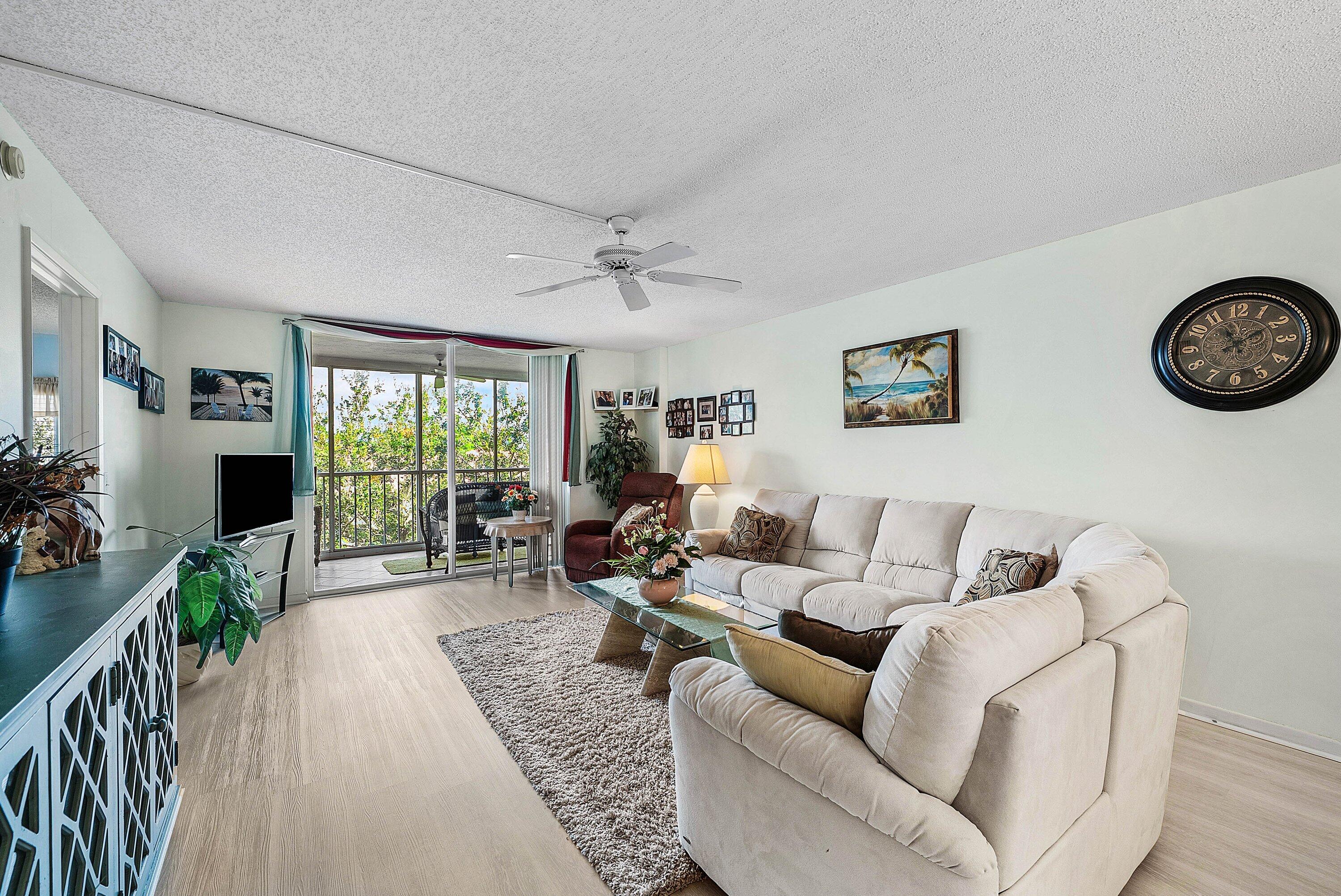 4735 Lucerne Lakes Boulevard E 402 Property Photo 12