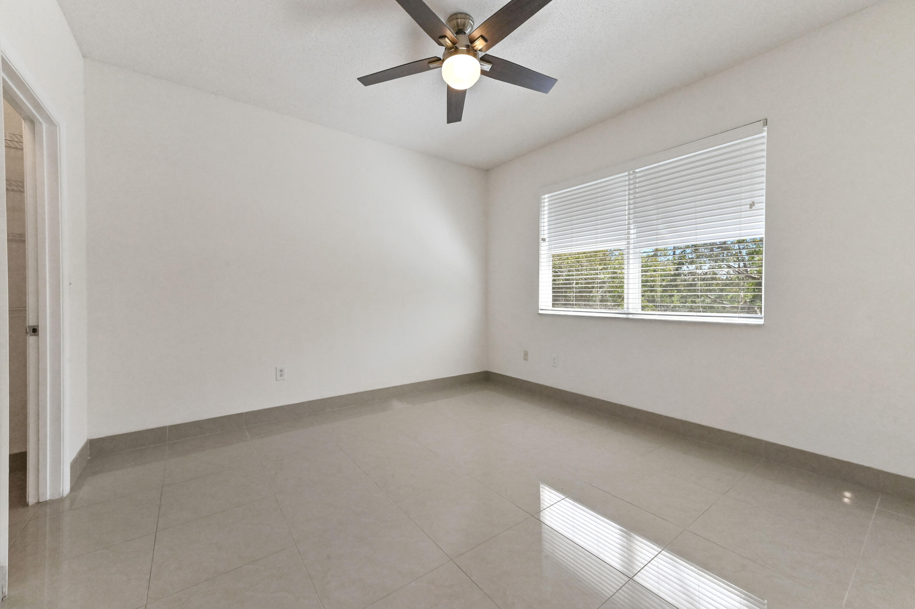 6020 W Sample Road 204 Property Photo 20