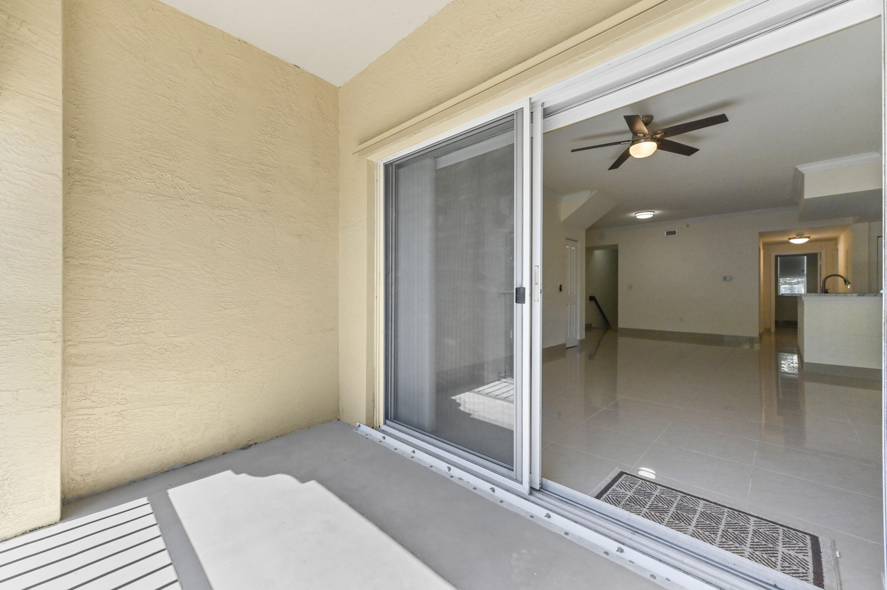 6020 W Sample Road 204 Property Photo 25