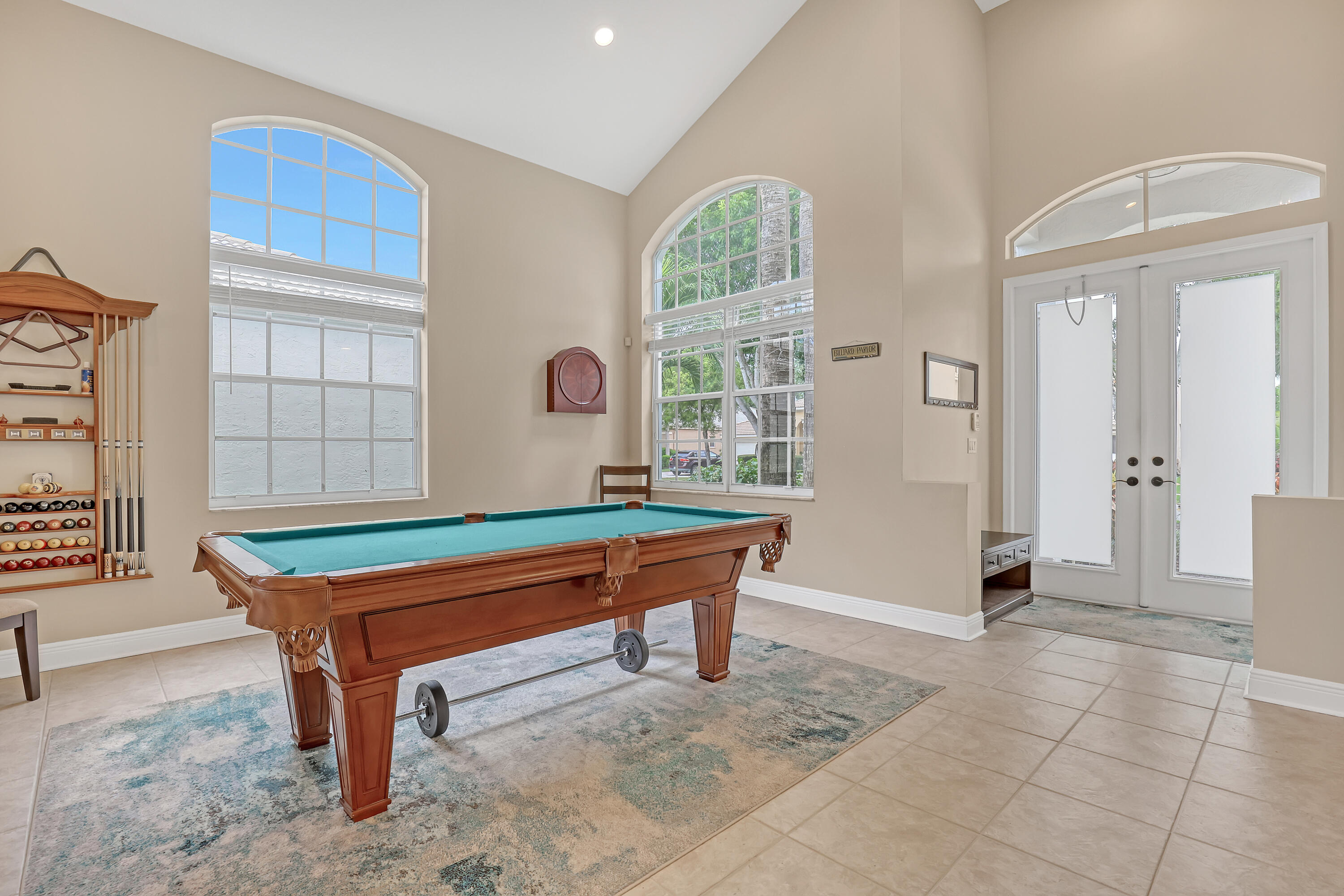 2063 Reston Circle Property Photo 6