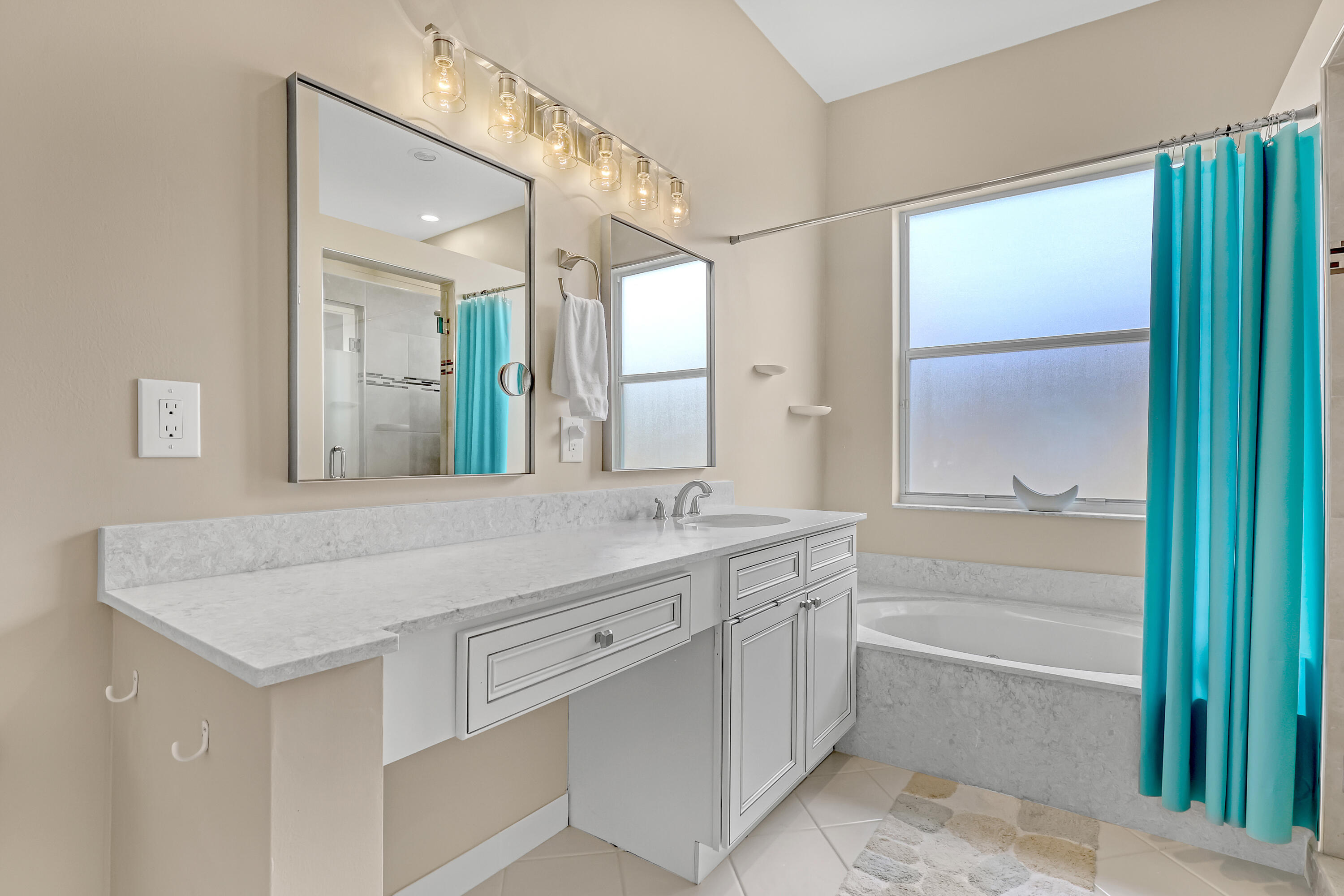 2063 Reston Circle Property Photo 37