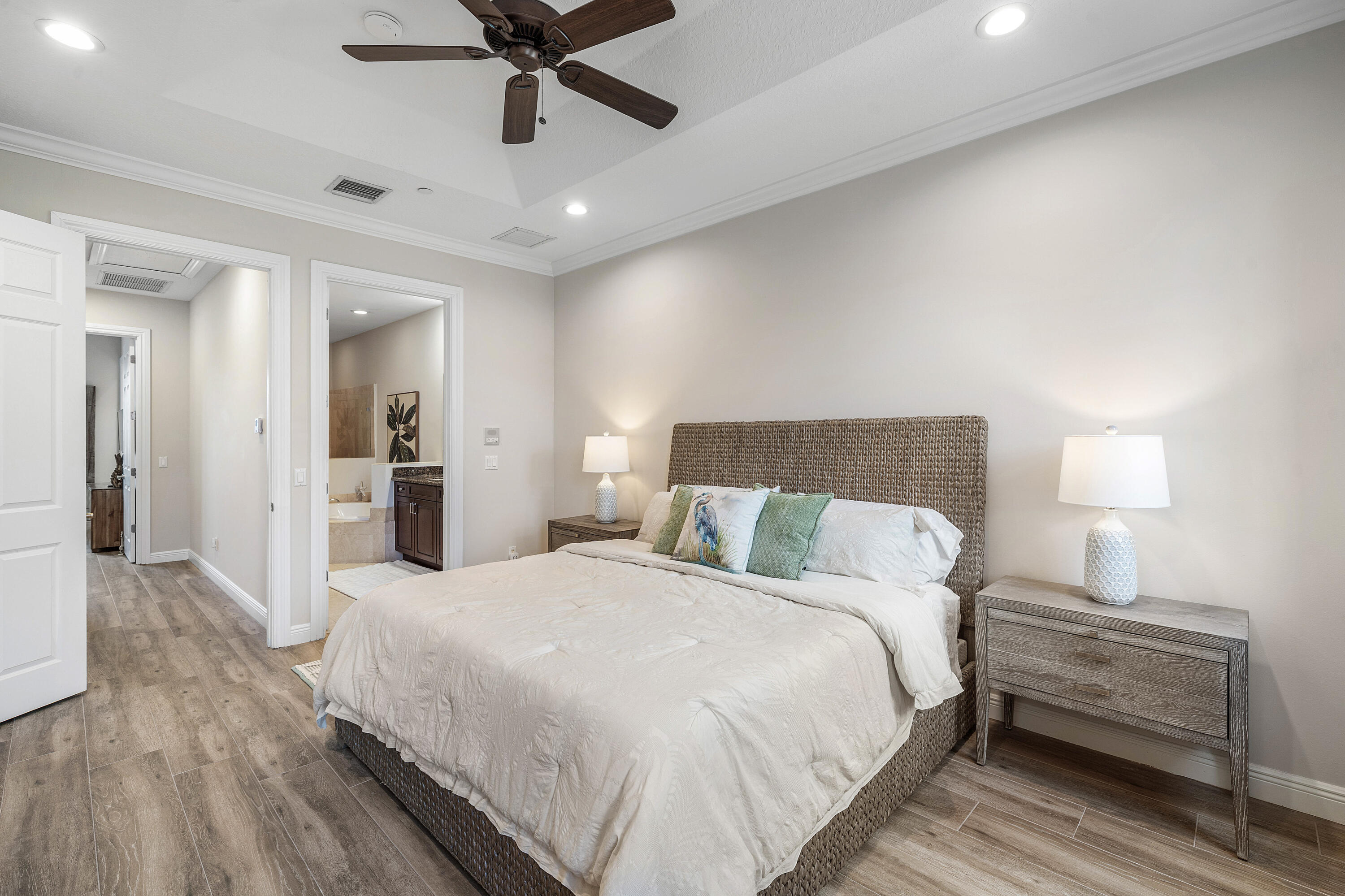813 Estancia Way Property Photo 17