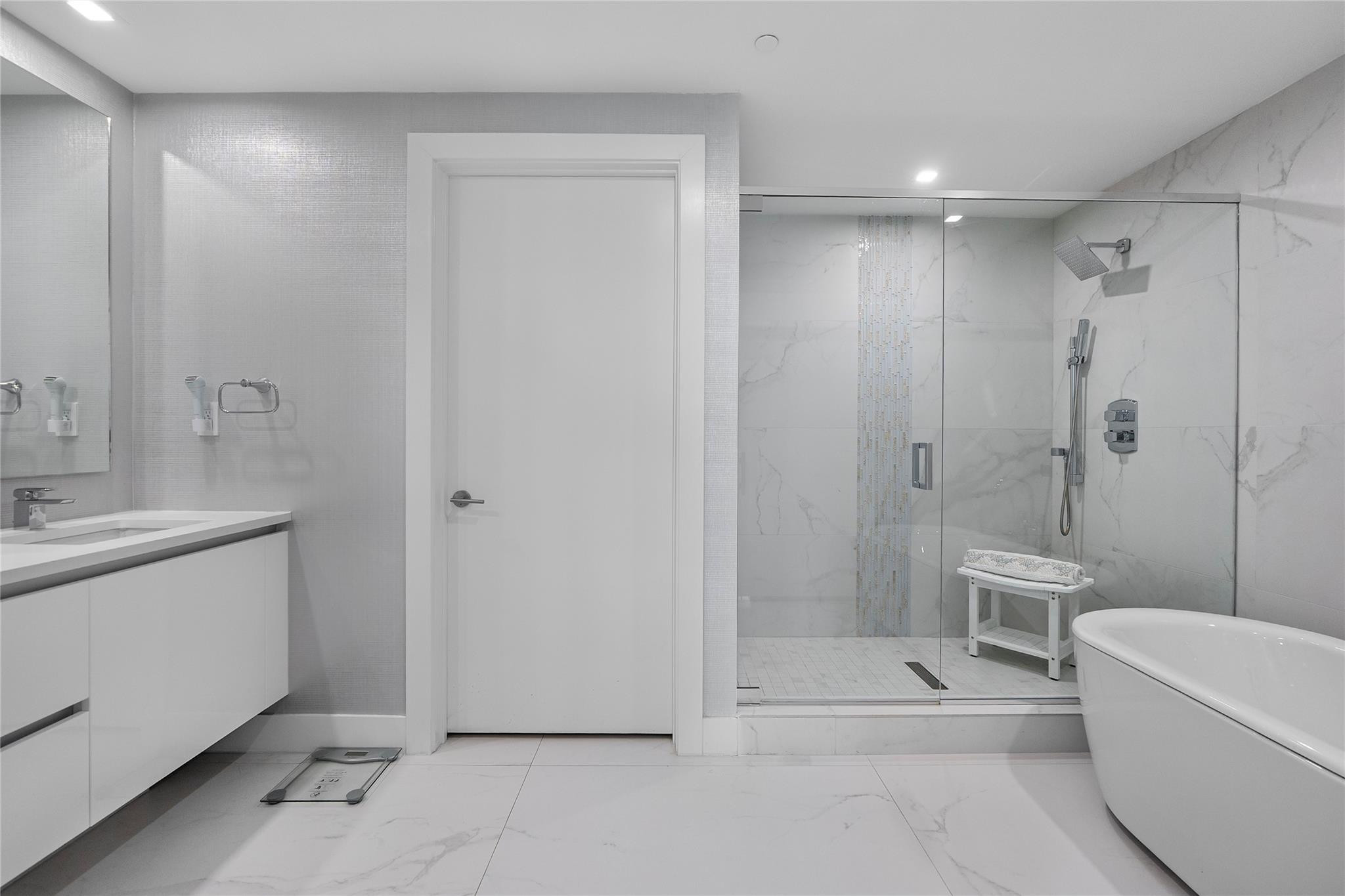 730 N Ocean Boulevard 1501 Property Photo 43
