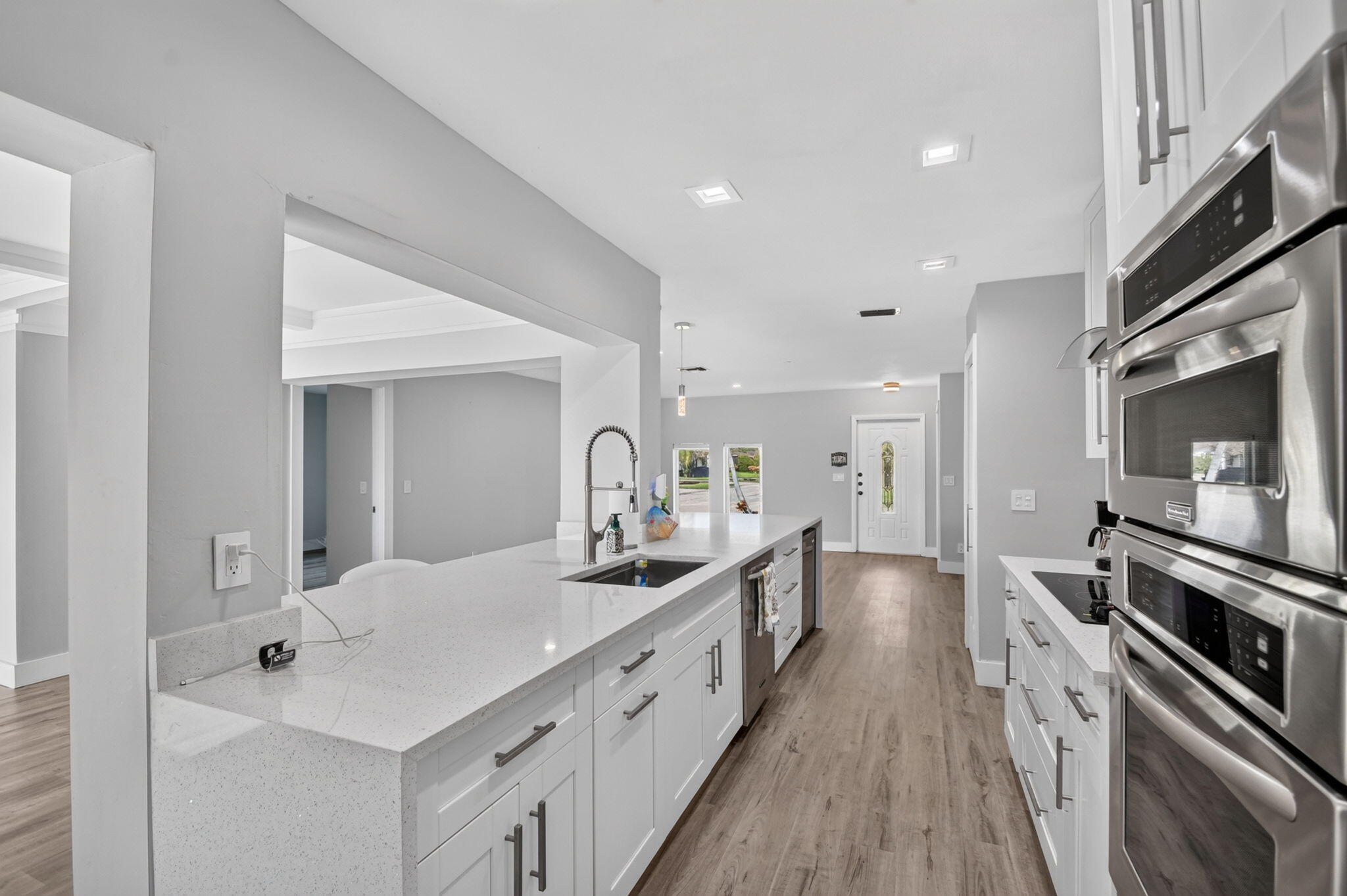 14624 Country Side Lane Property Photo 14
