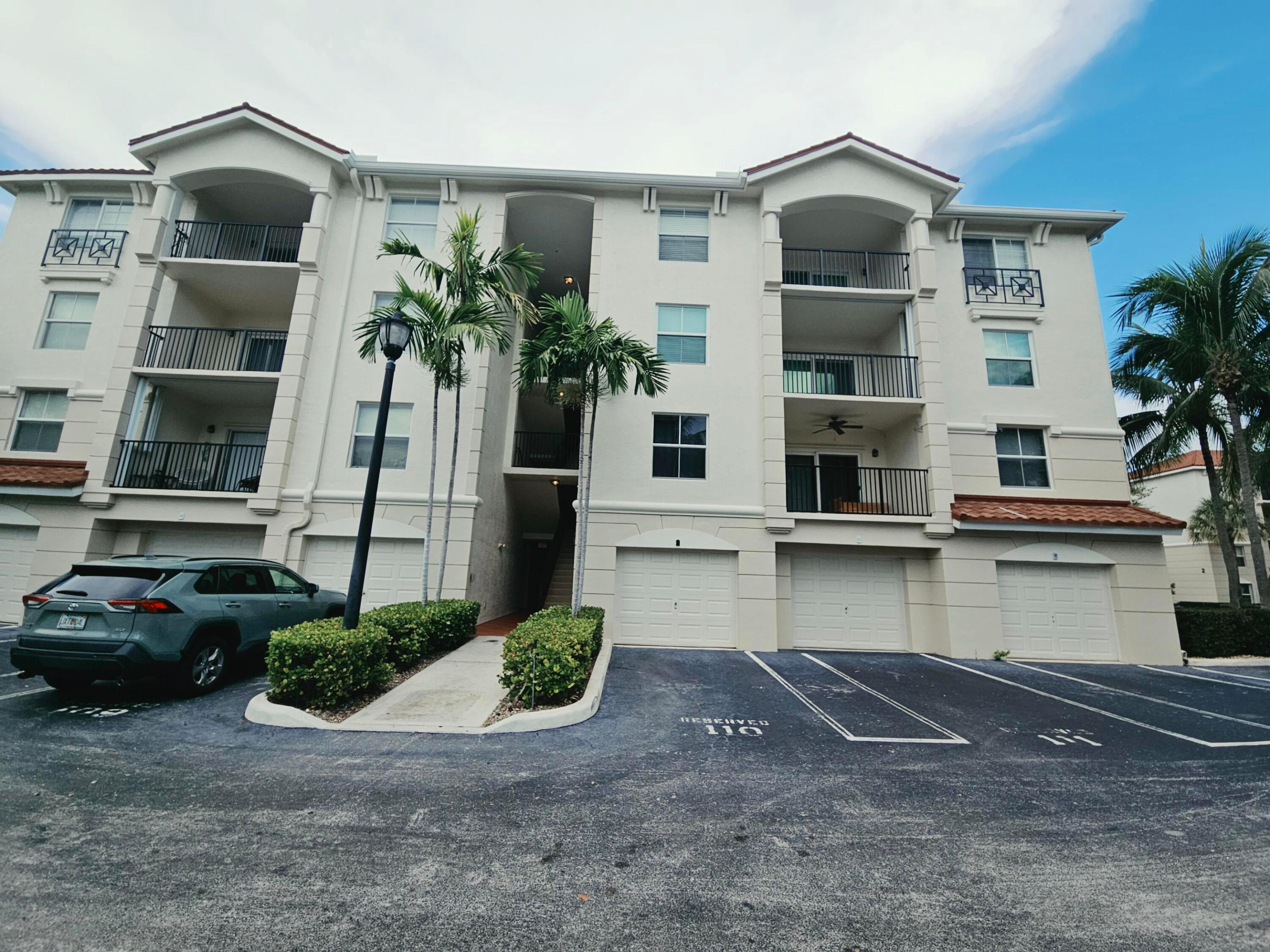 1405 Tuscany Way Property Photo 1