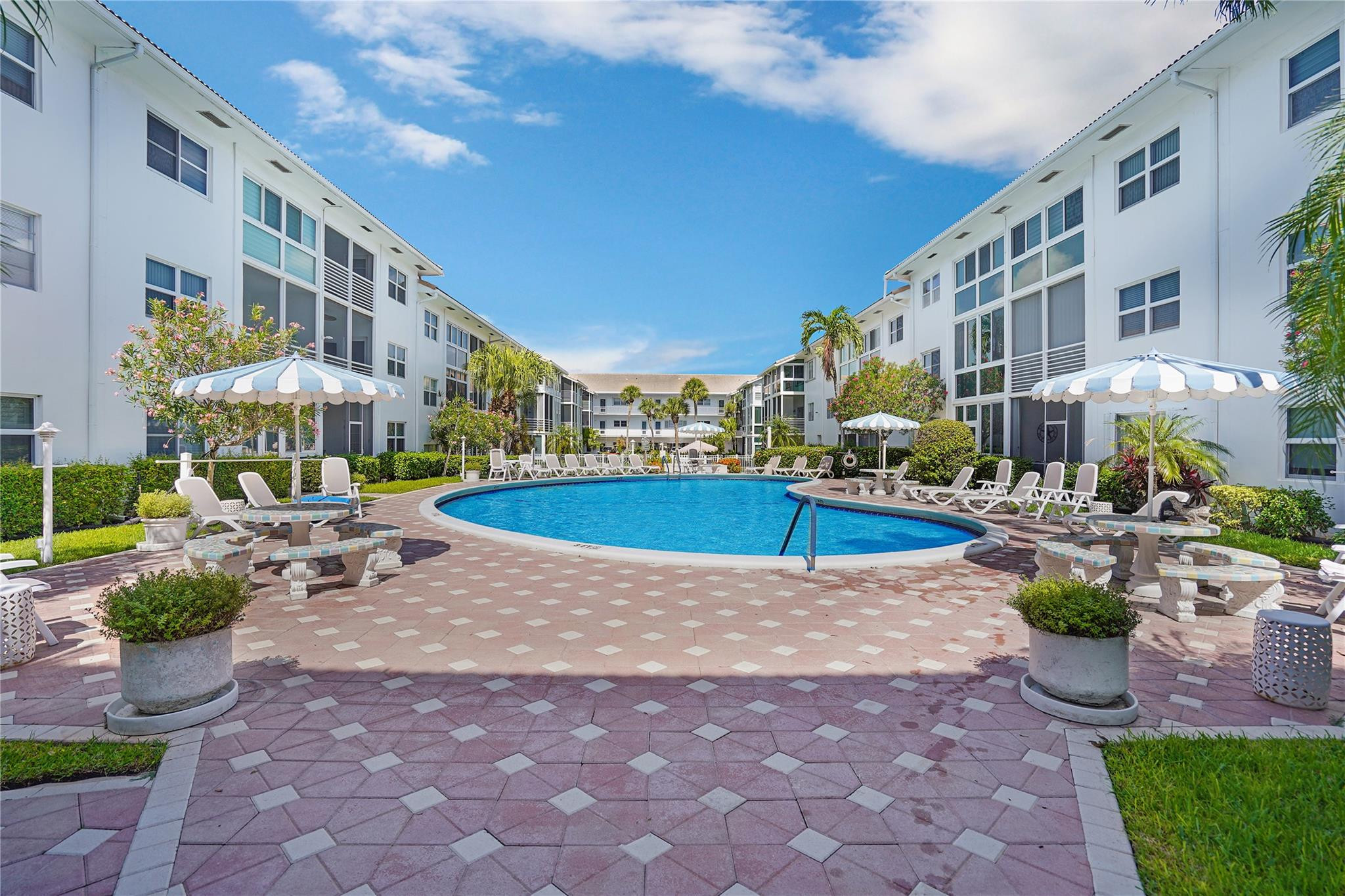 1461 S Ocean Boulevard 318 Property Photo 17