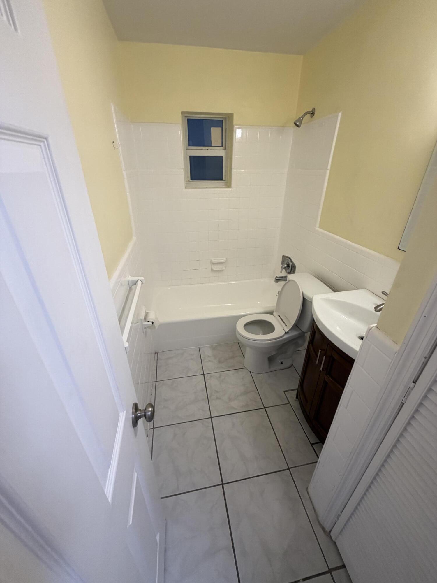 4852 Sw 44th Terrace Property Photo 17
