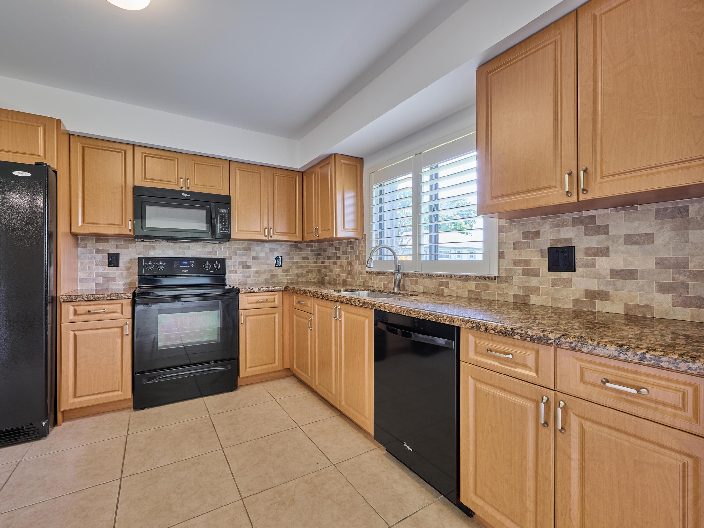 4853 Equestrian Circle B Property Photo 42