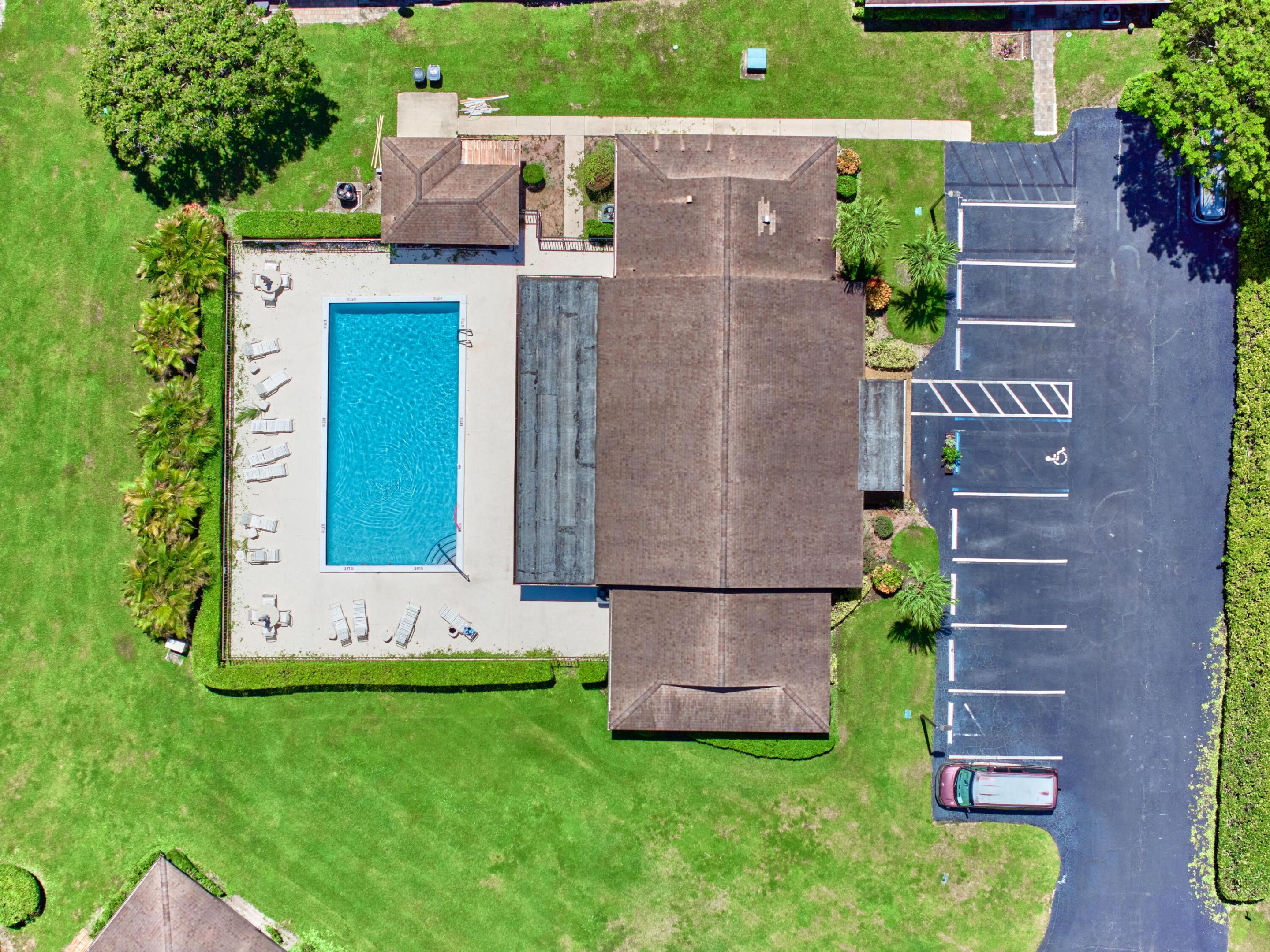4853 Equestrian Circle B Property Photo 55