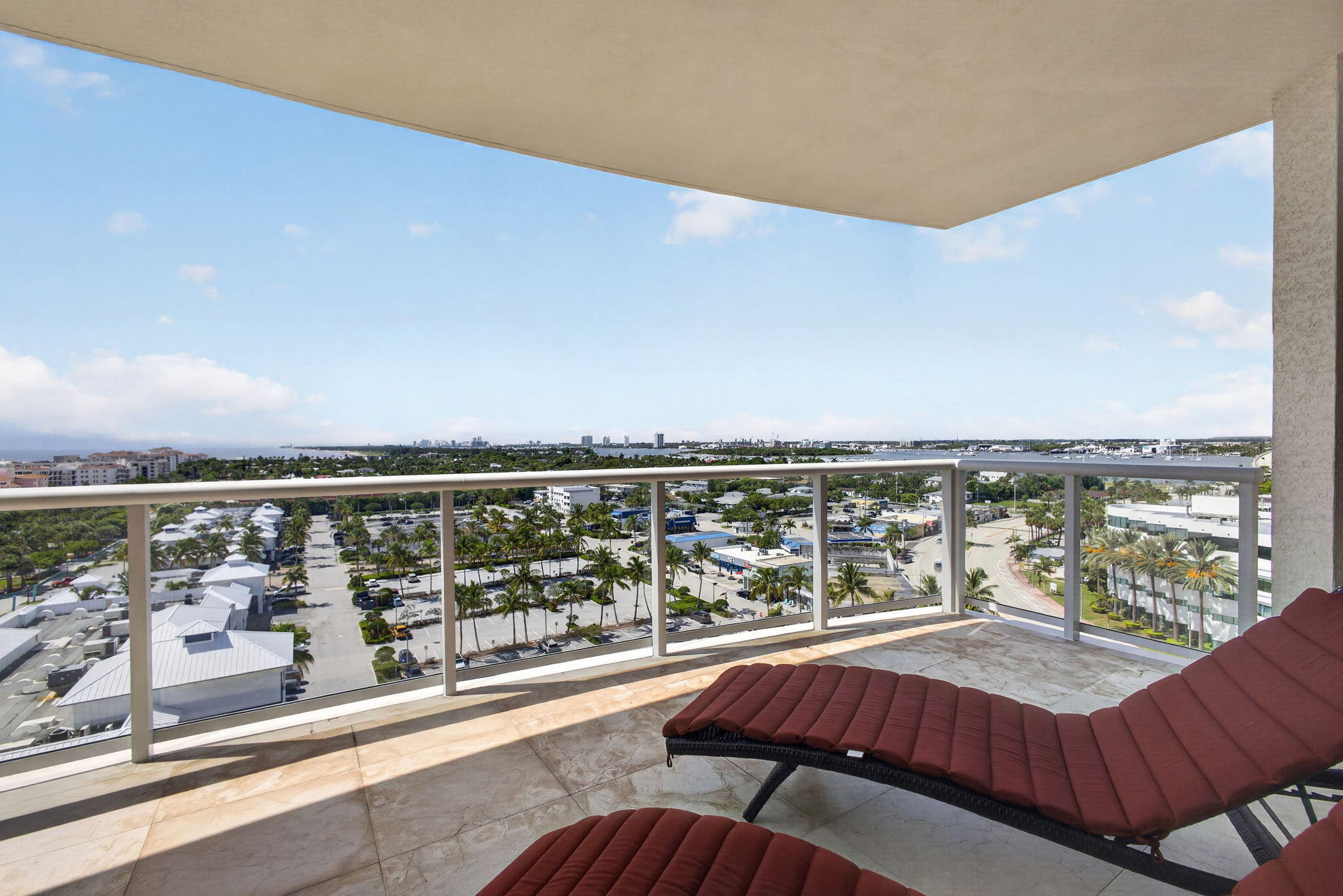 2700 N Ocean Drive 905b Property Photo 52