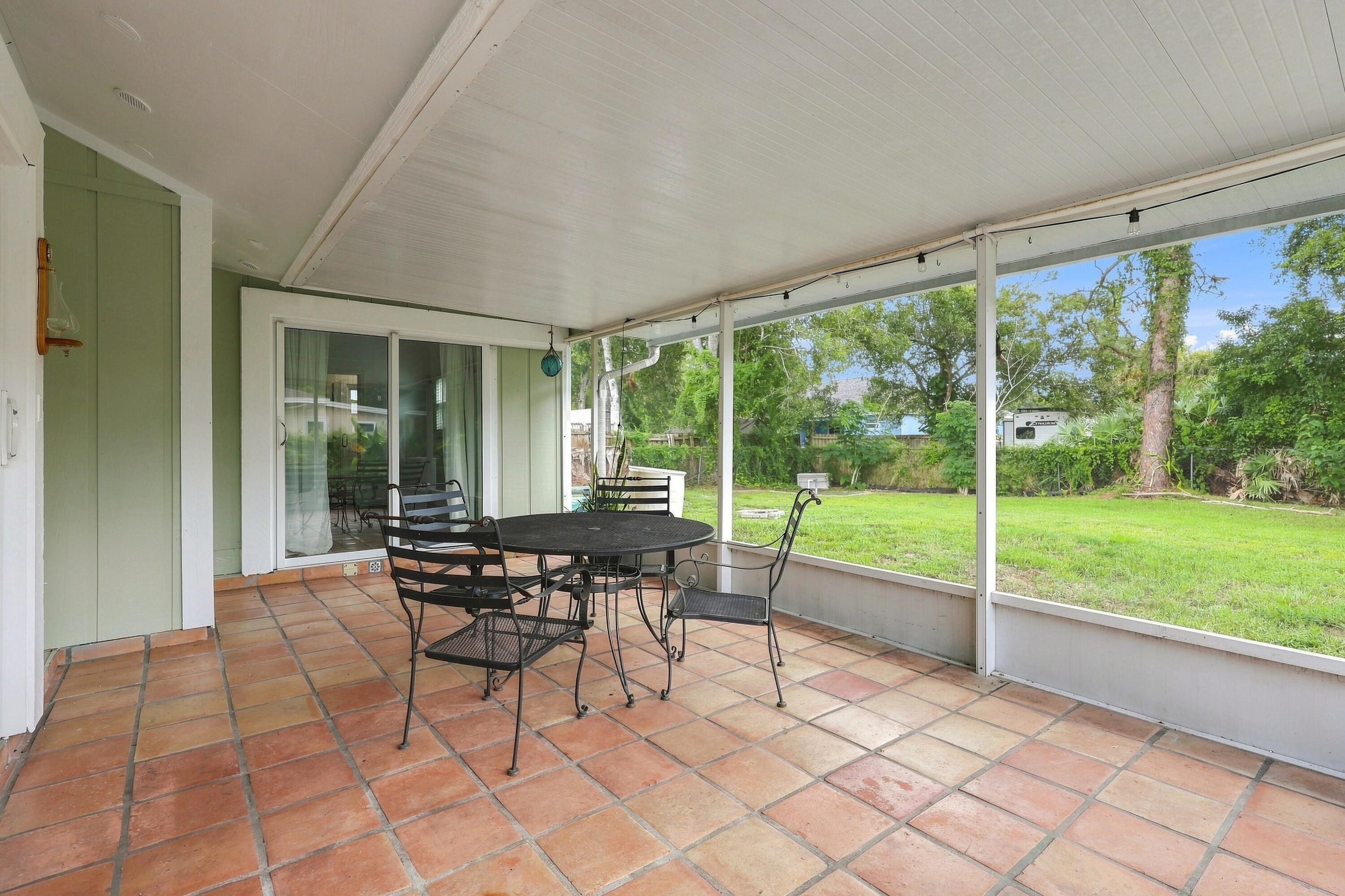 5106 Seagrape Drive Property Photo 24