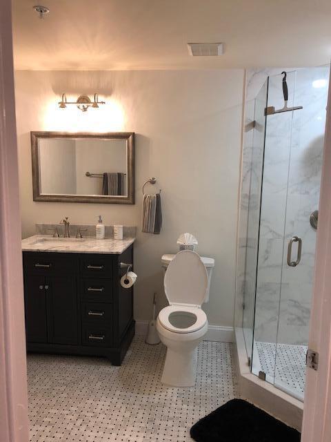 800 Uno Lago Drive Property Photo 12