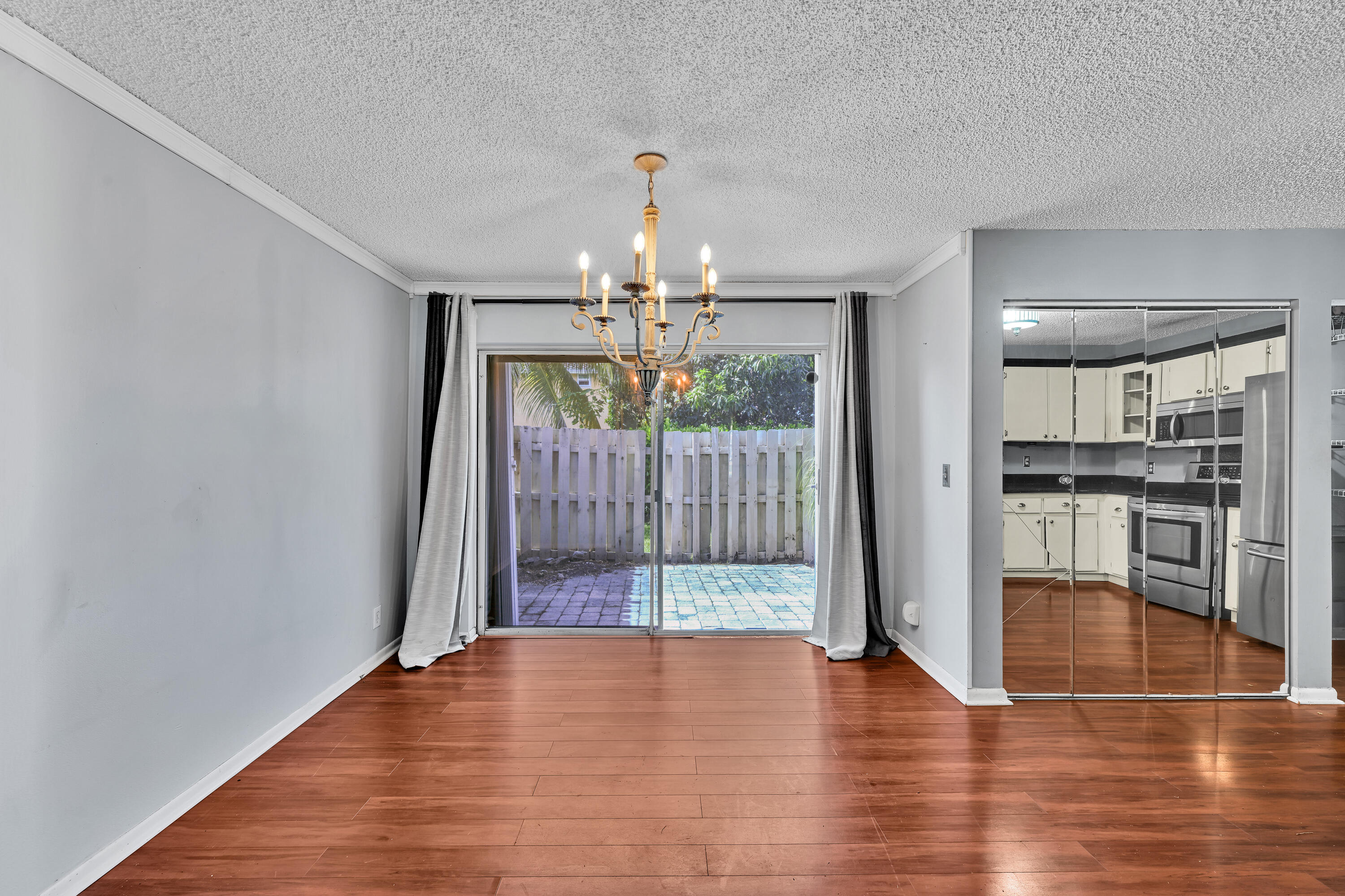12152 Nw 36th Place Property Photo 22
