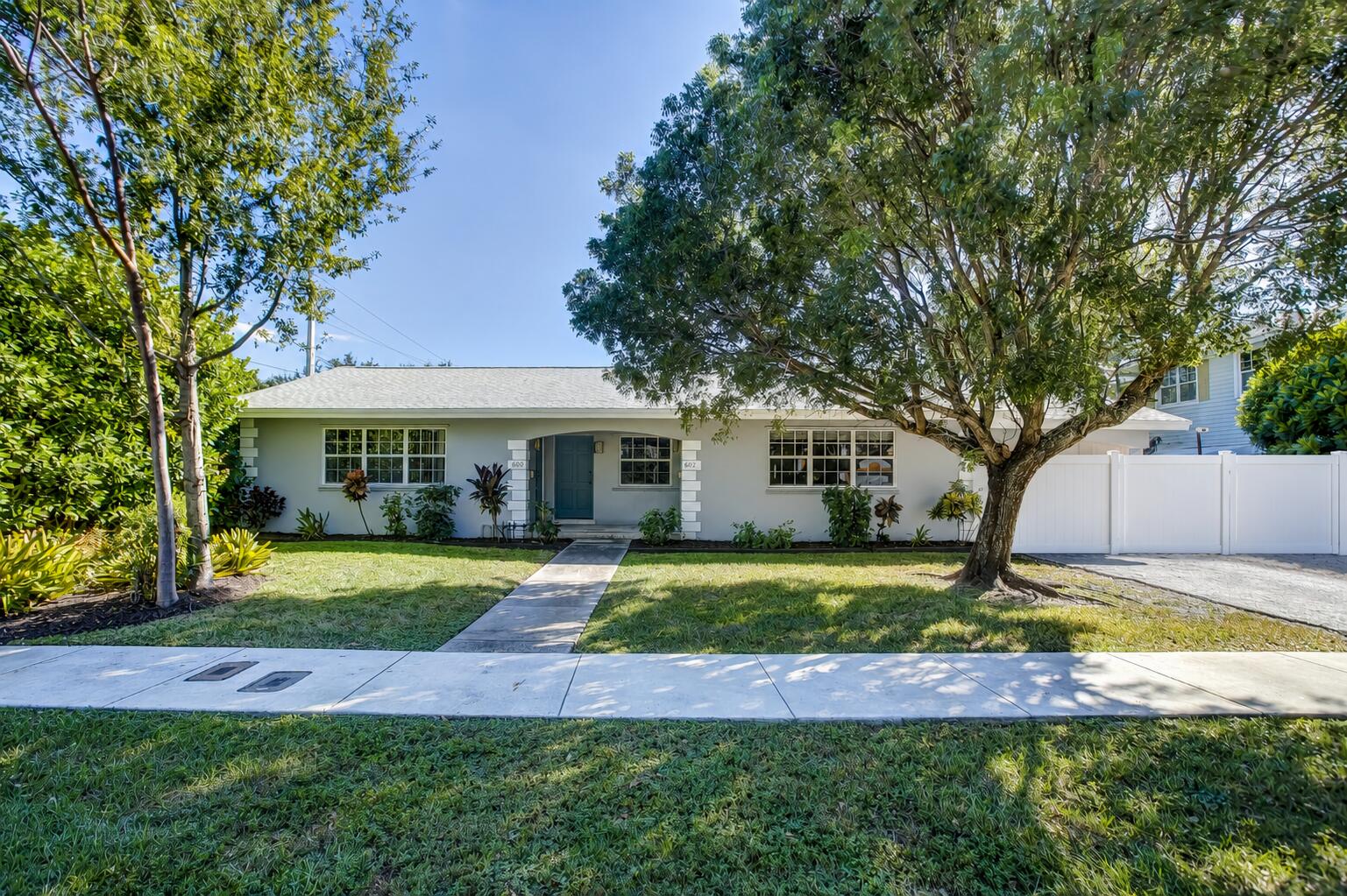 600 SW 15th Street 602 Property Photo 1