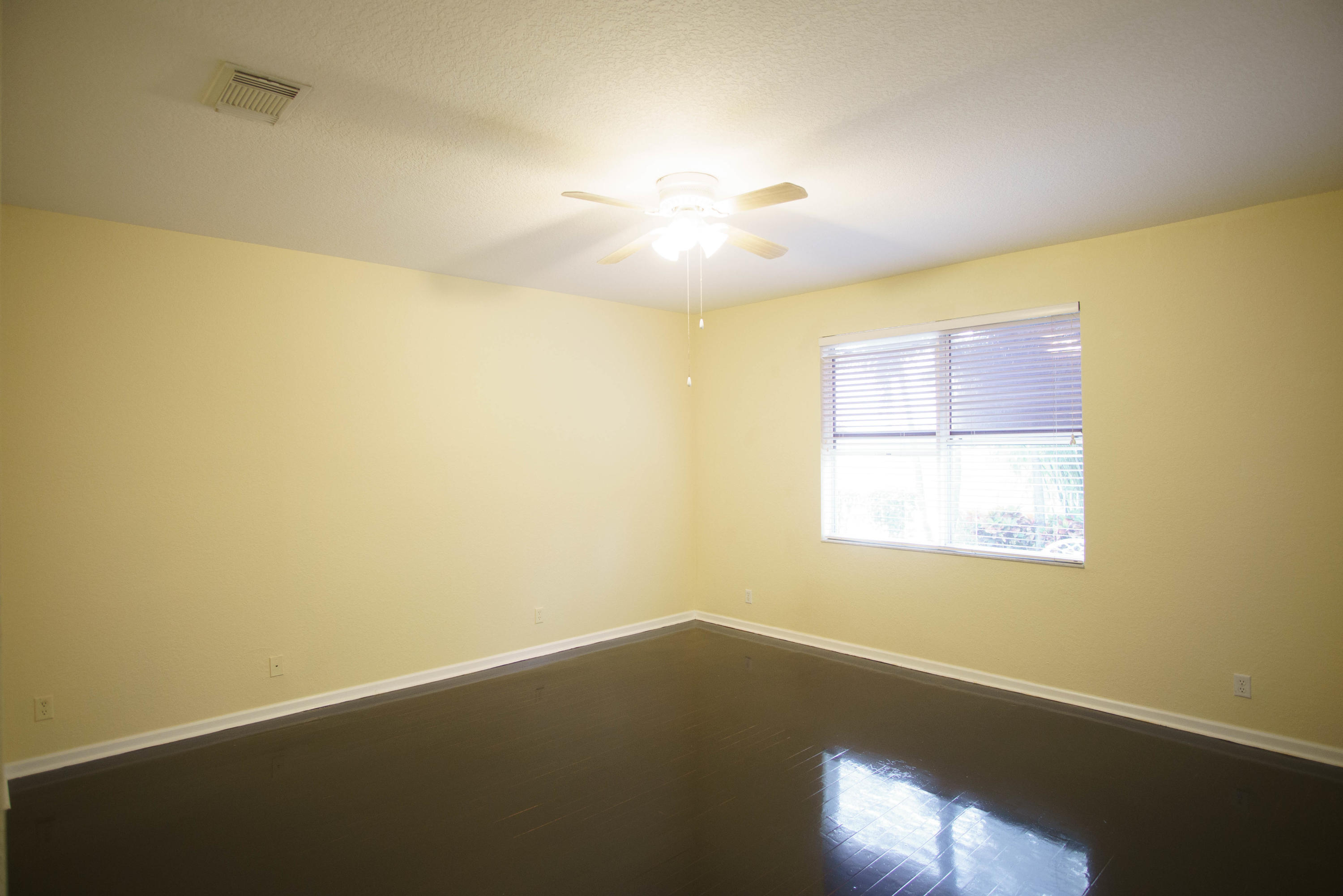 873 Gazetta Way Property Photo 7