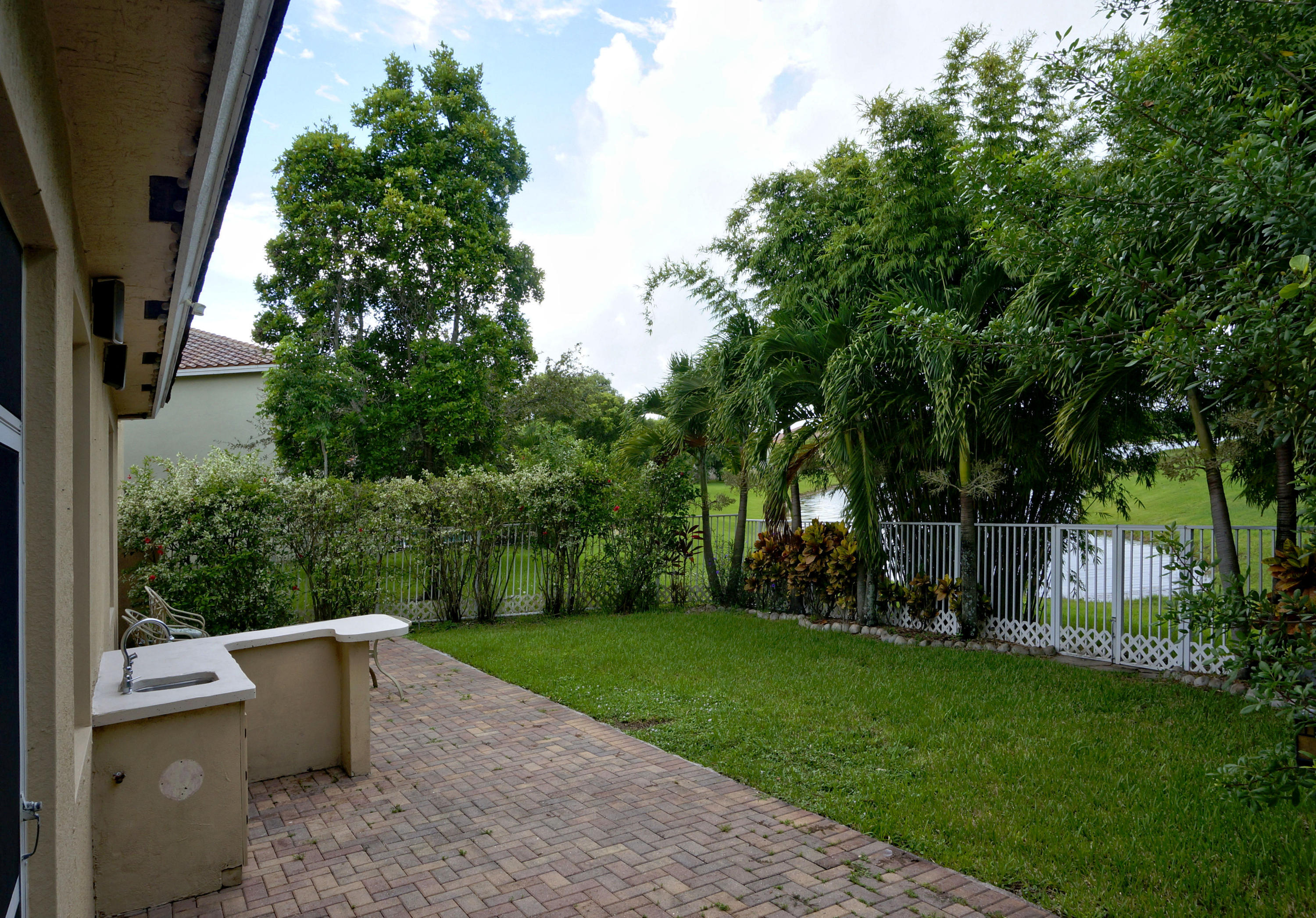 873 Gazetta Way Property Photo 13