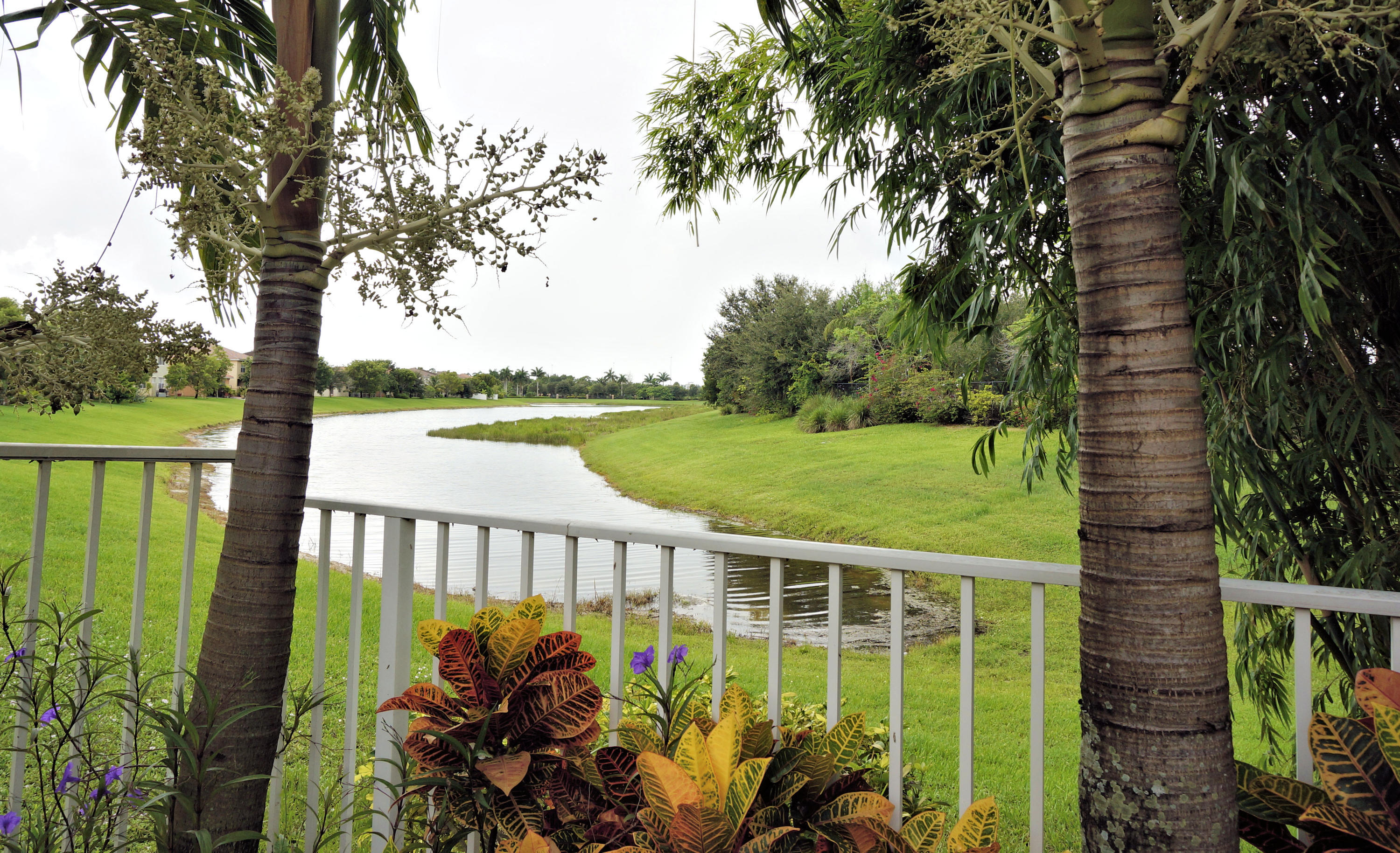 873 Gazetta Way Property Photo 14