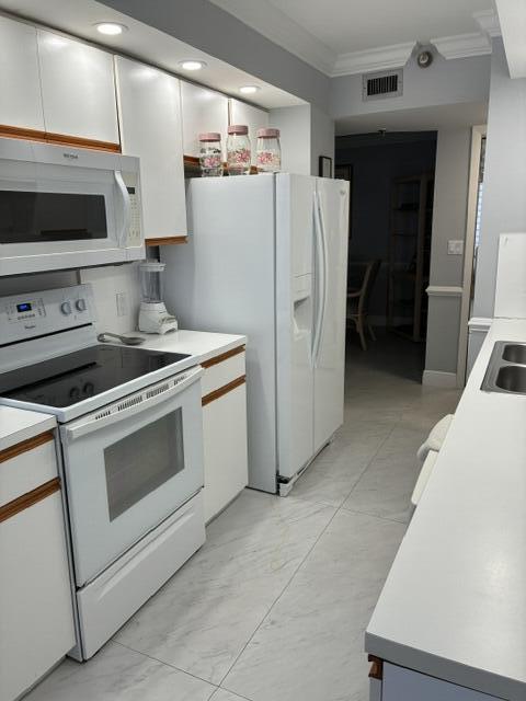 1500 N Ocean Boulevard 901 Property Photo 17