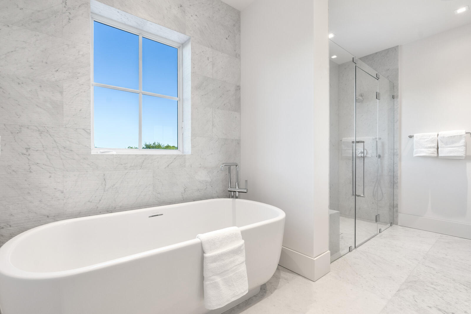 2219 Ibis Isle Road E Property Photo 38