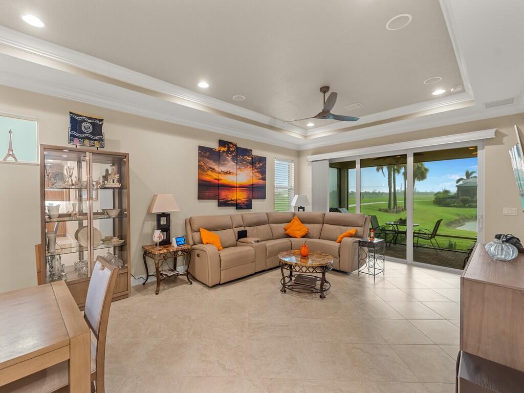 24032 Sw Firenze Way Property Photo 5