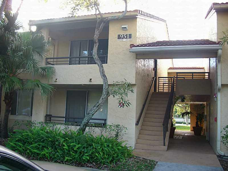 931 Lyons Road 4206 Property Photo 6