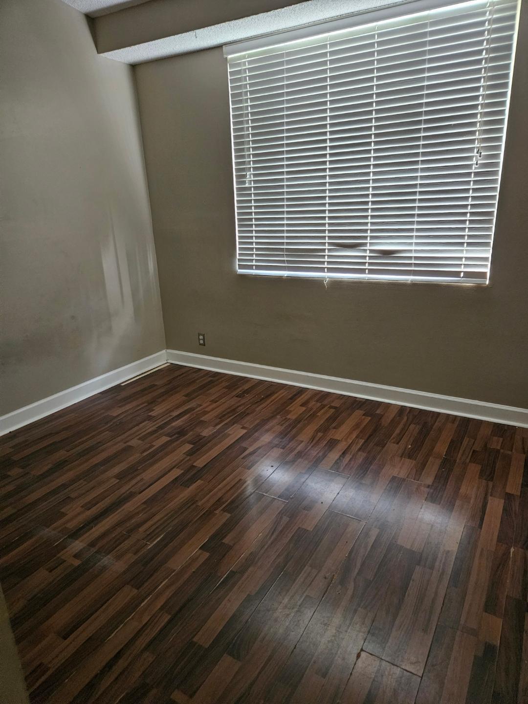 931 Lyons Road 4206 Property Photo 13