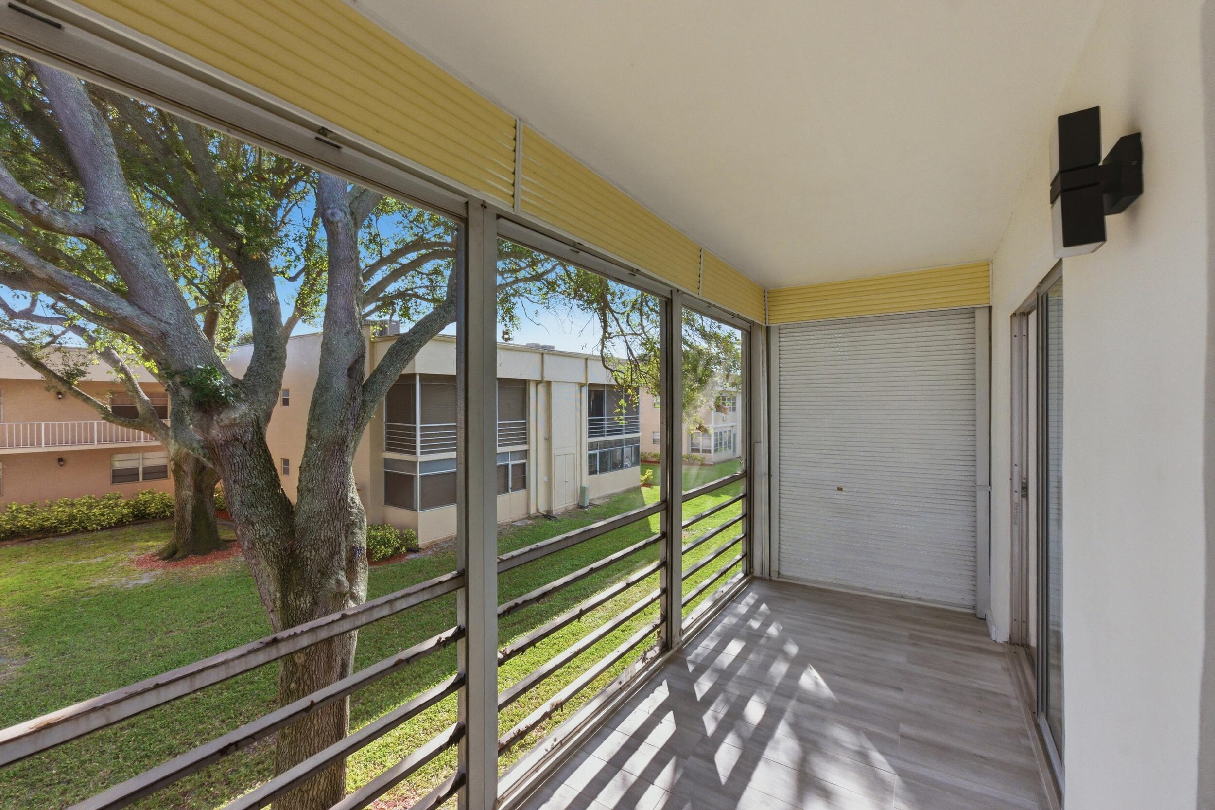618 Normandy M Property Photo 24