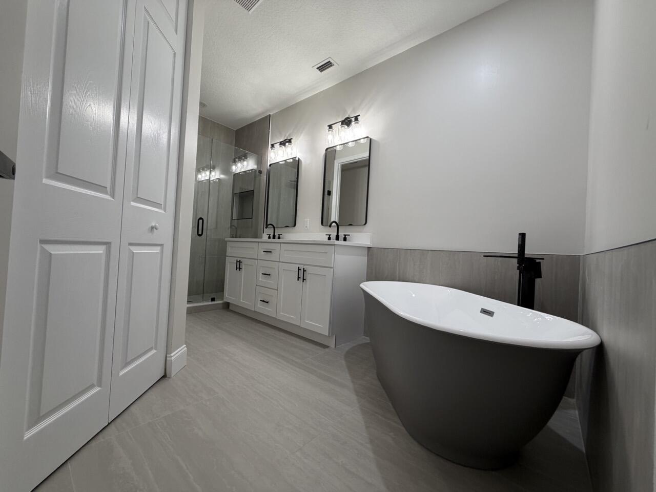6268 S Military Trail 103 Property Photo 29