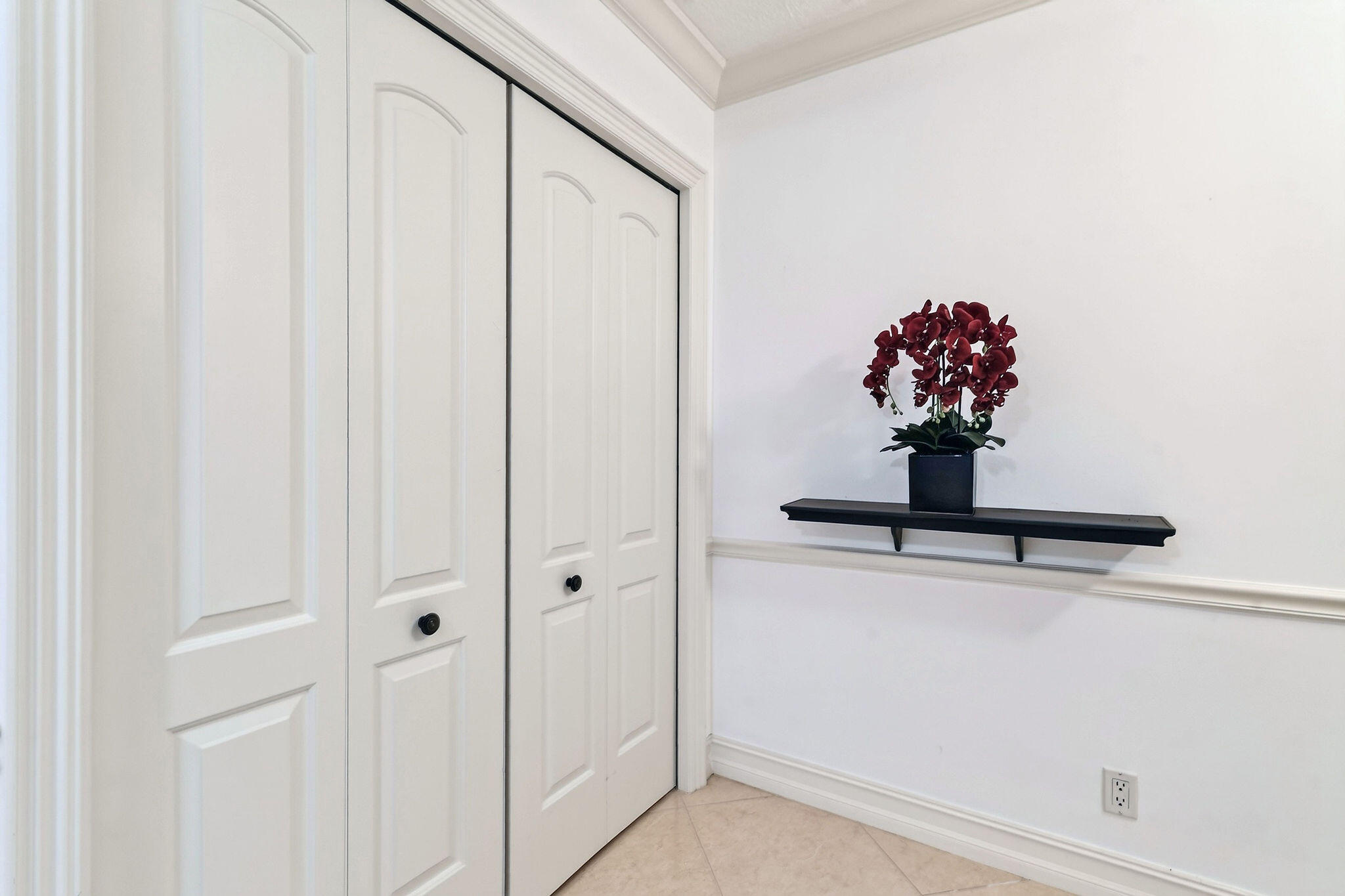 3000 N Ocean Drive 8a Property Photo 7