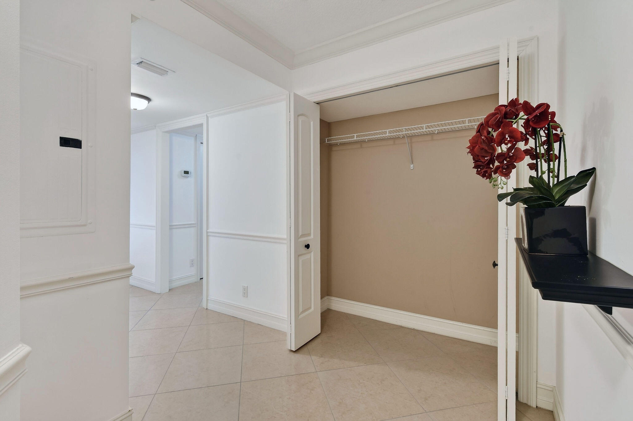 3000 N Ocean Drive 8a Property Photo 8