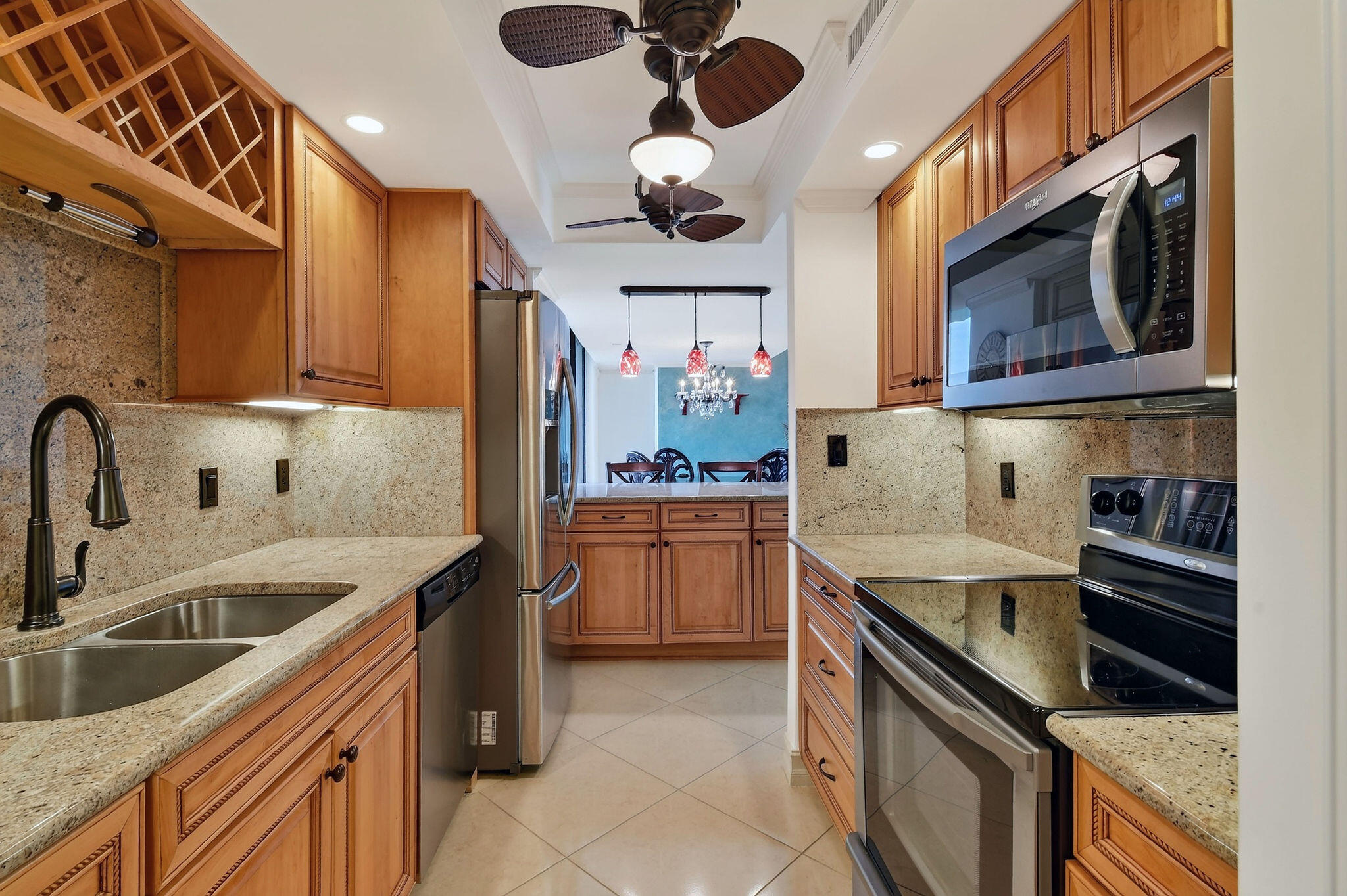 3000 N Ocean Drive 8a Property Photo 13