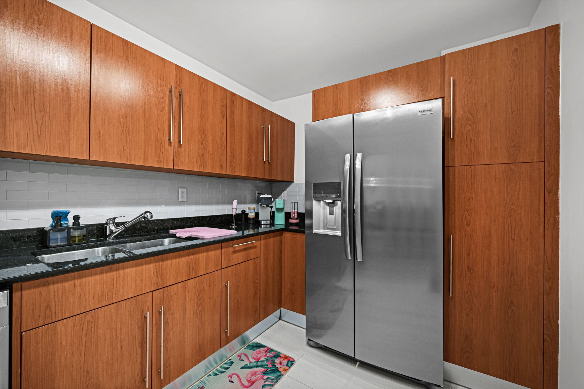 3001 S Ocean Drive 403 Property Photo 13