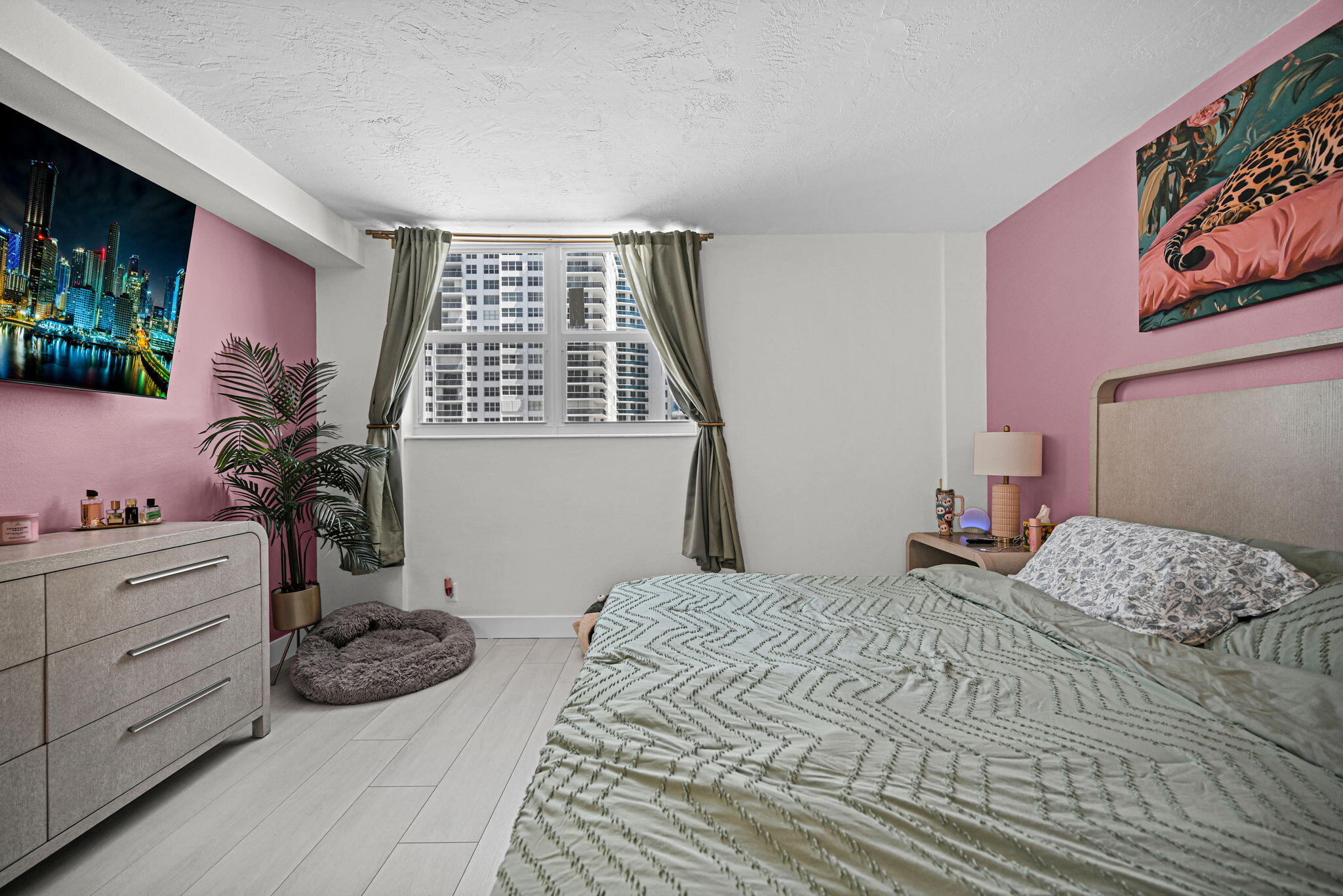 3001 S Ocean Drive 403 Property Photo 17