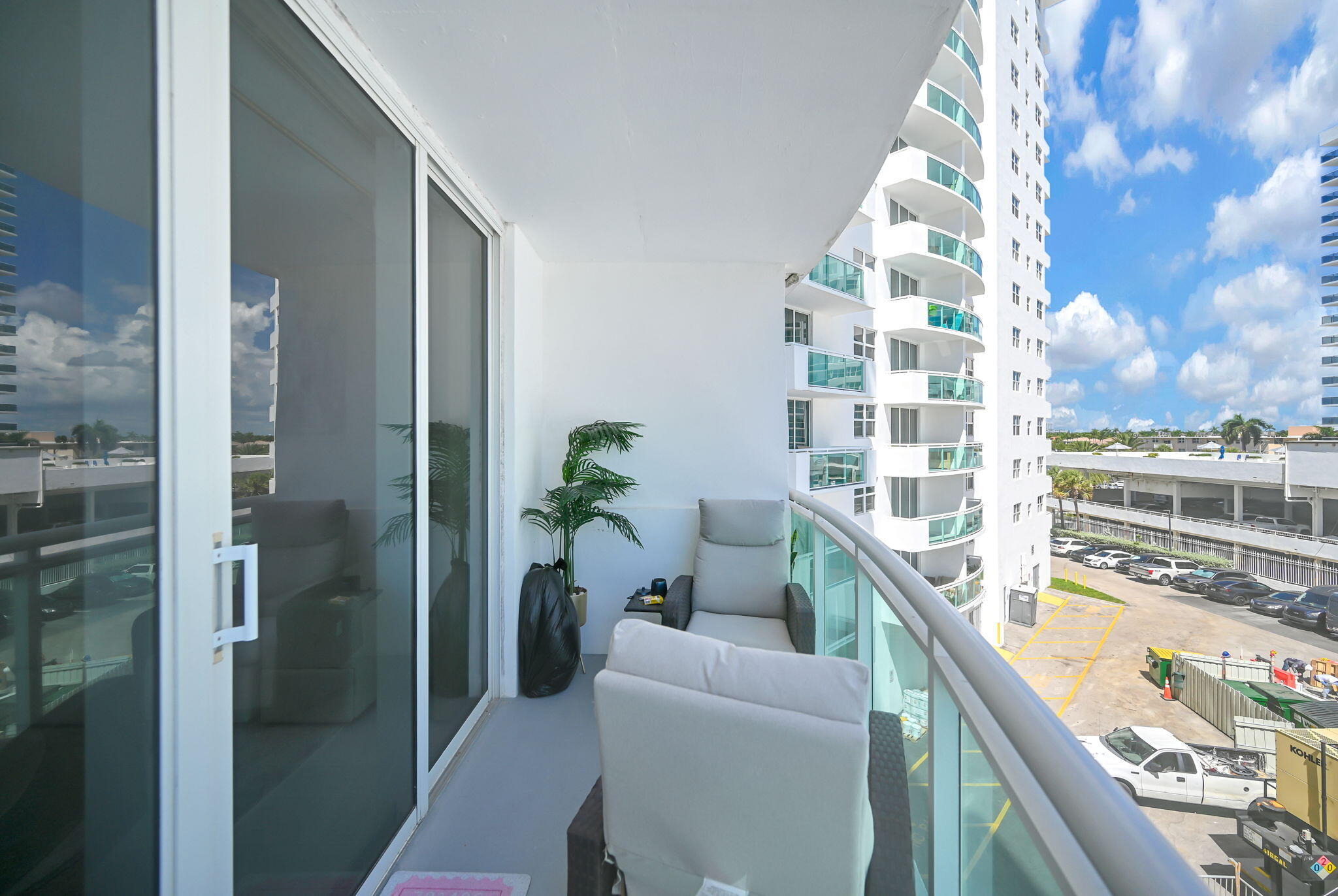 3001 S Ocean Drive 403 Property Photo 39
