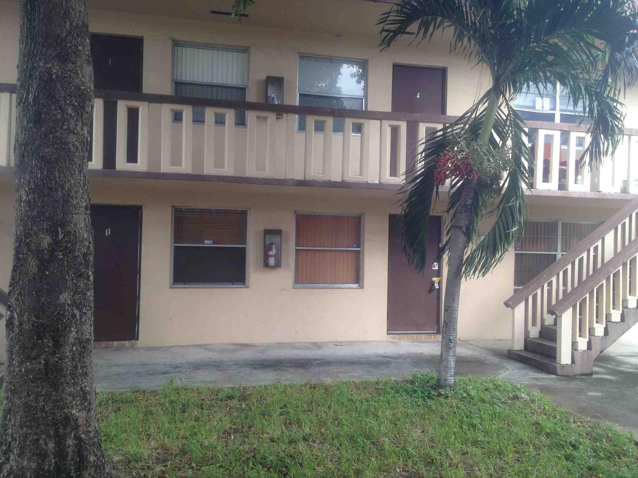3660 Sw 60th Avenue 2 Property Photo 4