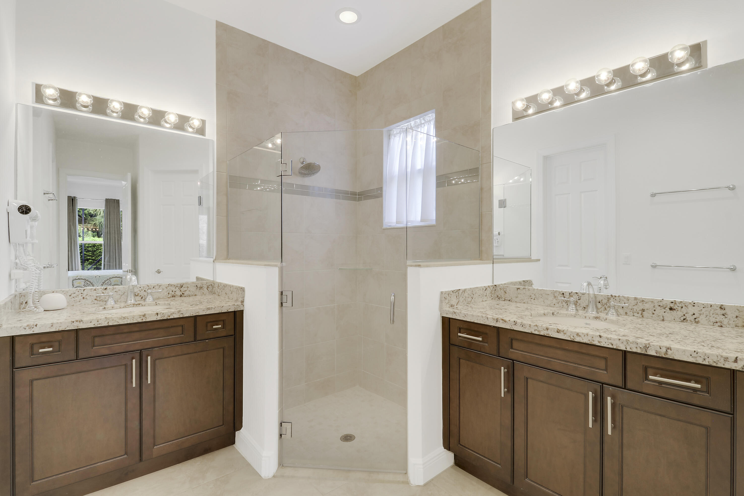 11069 Sw Visconti Way Property Photo 38