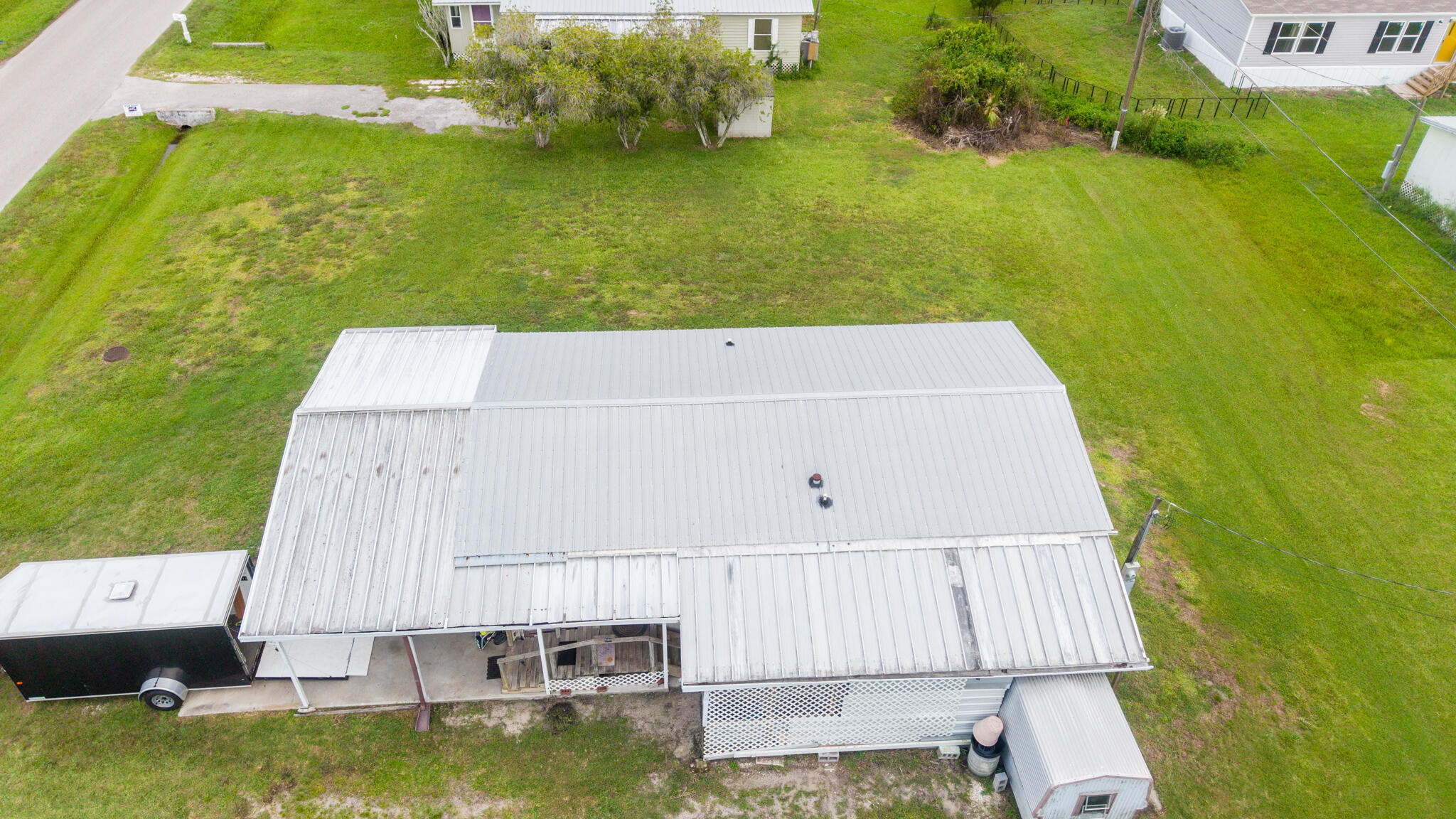 1236 E Chobee Street Property Photo 3