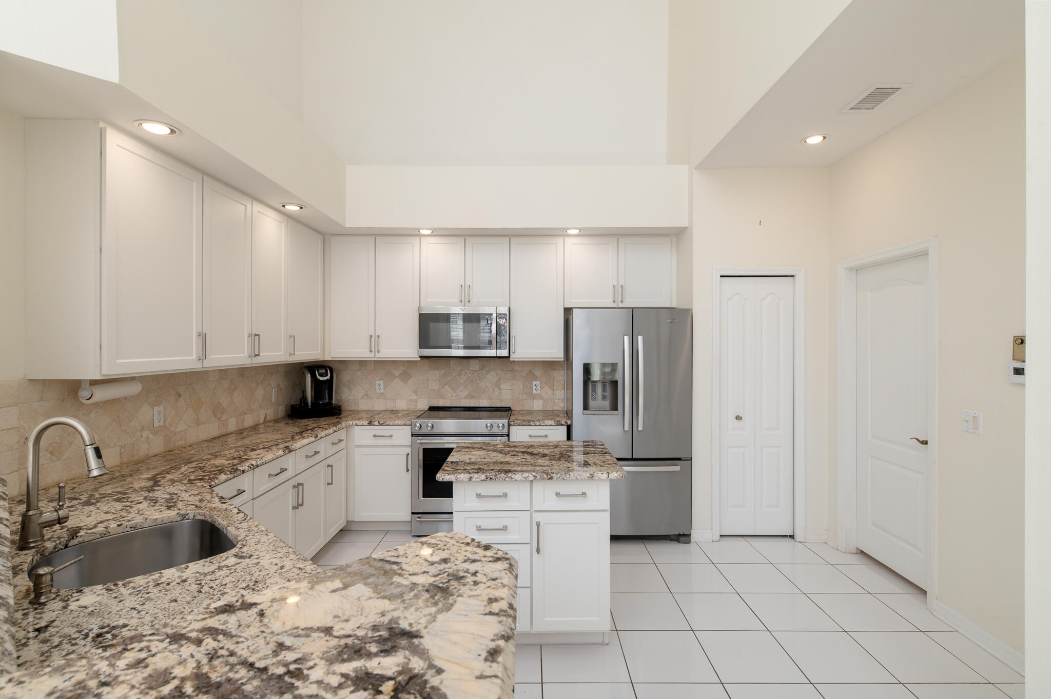 1676 Sw Harbour Isles Circle 97 Property Photo 3