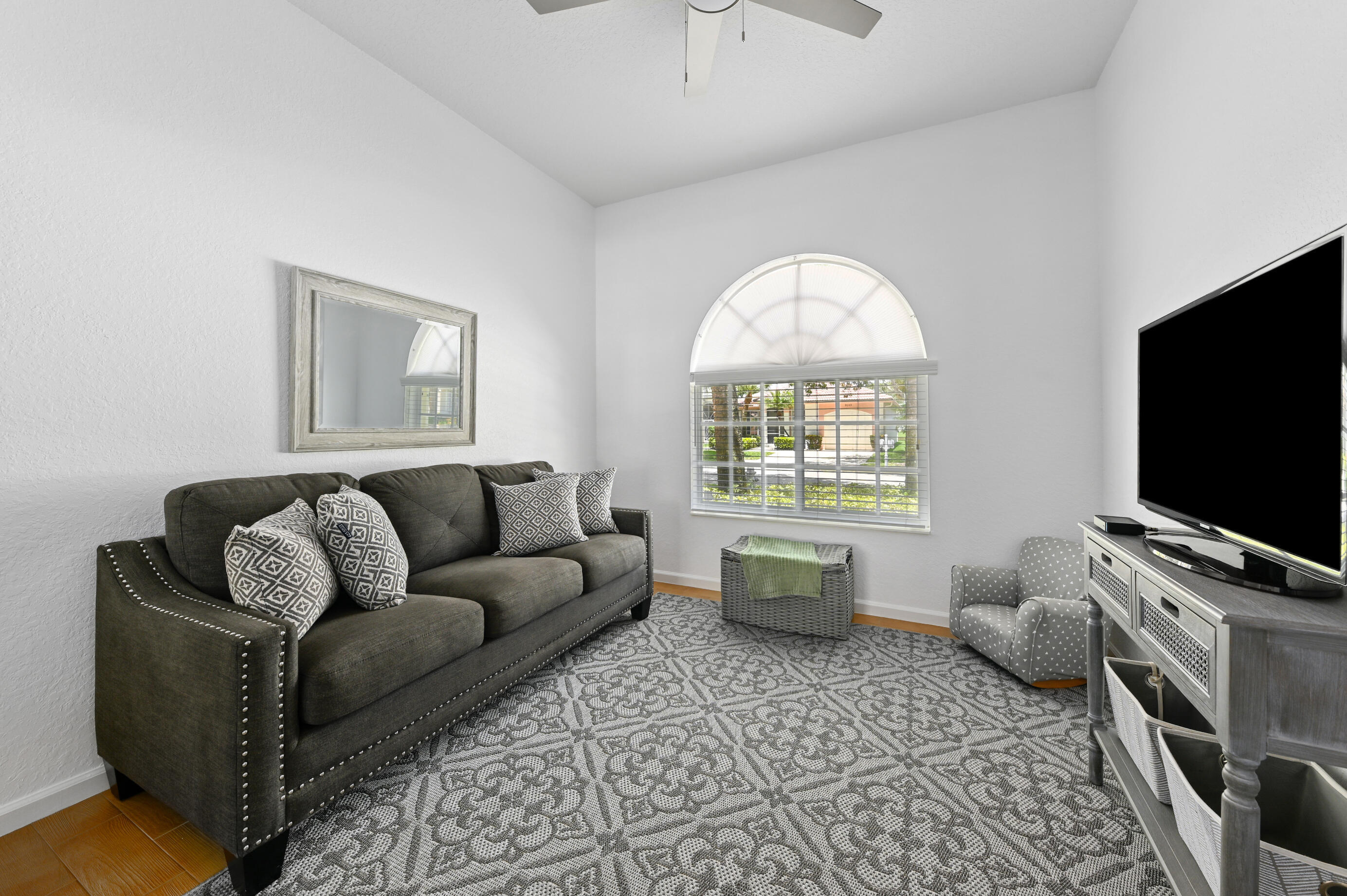 9142 Bay Point Circle Property Photo 17