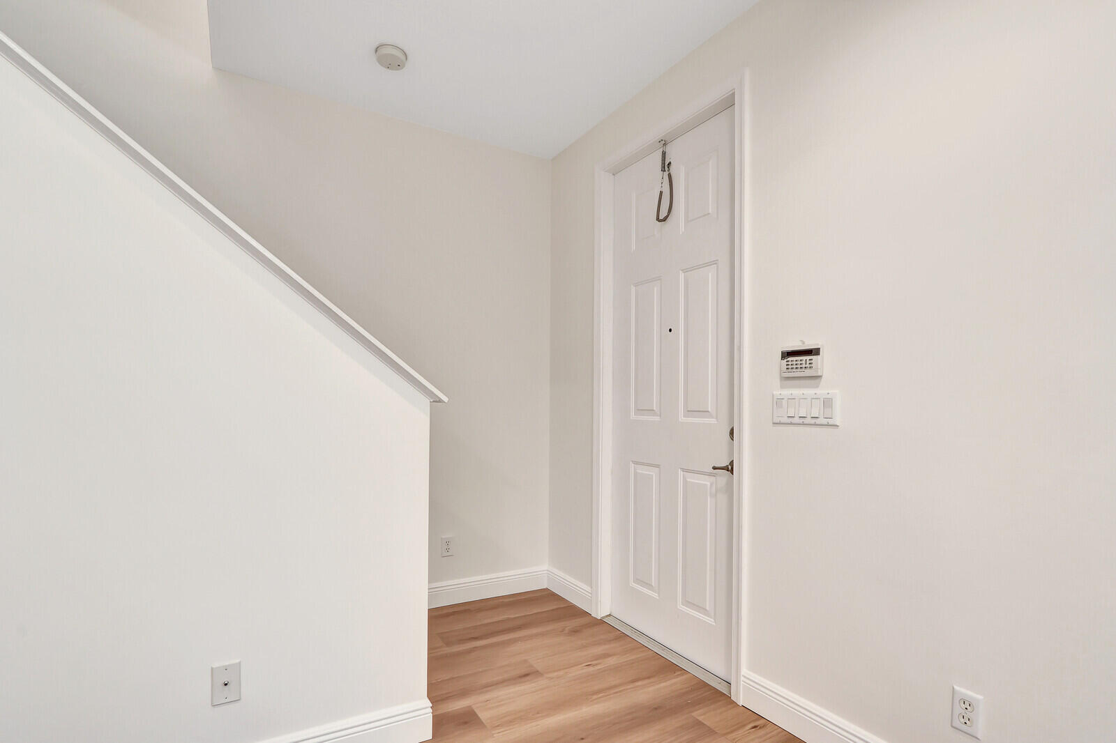 4313 Parkside Drive Property Photo 16