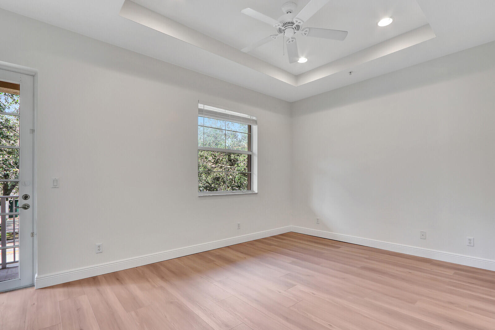 4313 Parkside Drive Property Photo 23