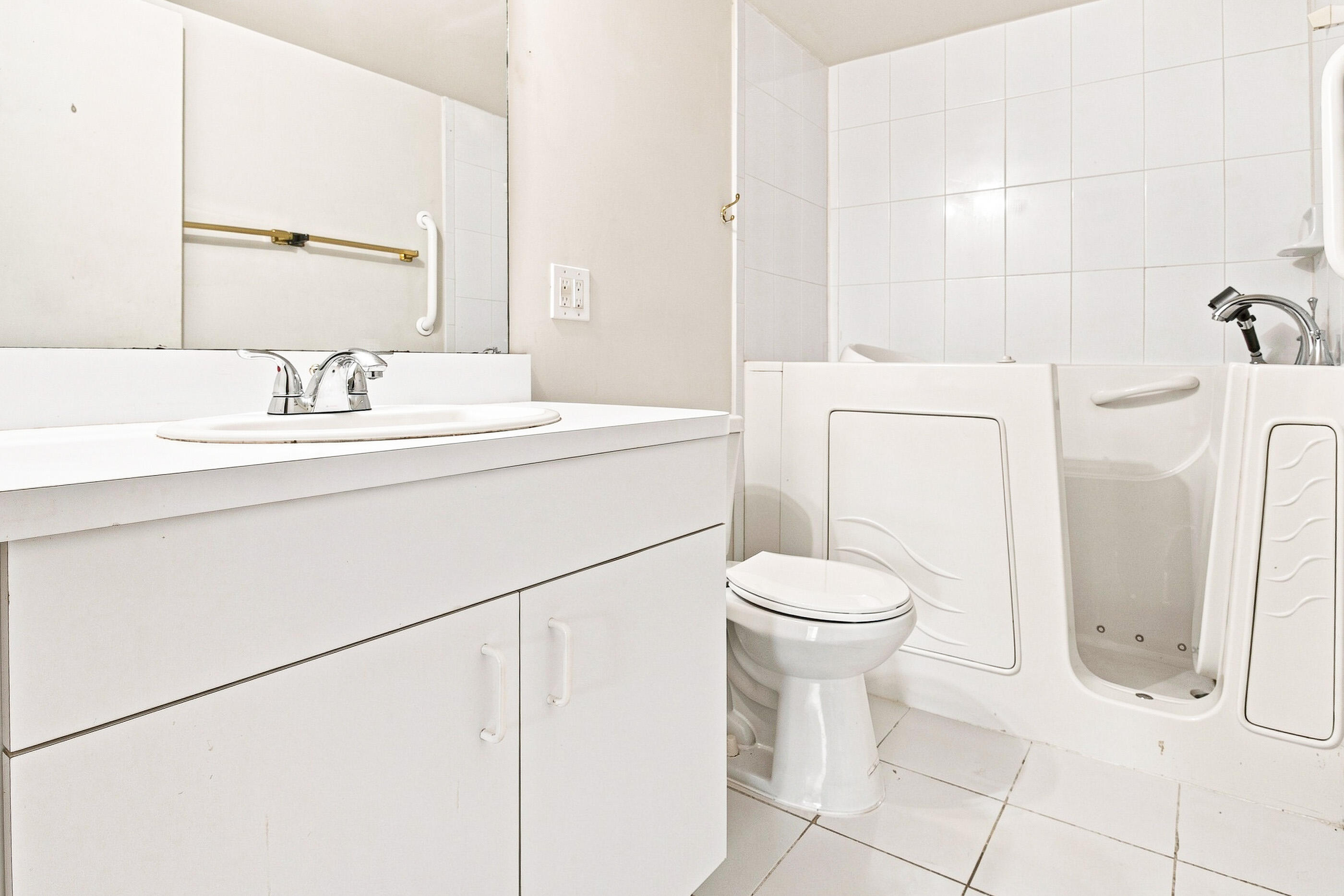 8321 Sands Point Boulevard D305 Property Photo 16