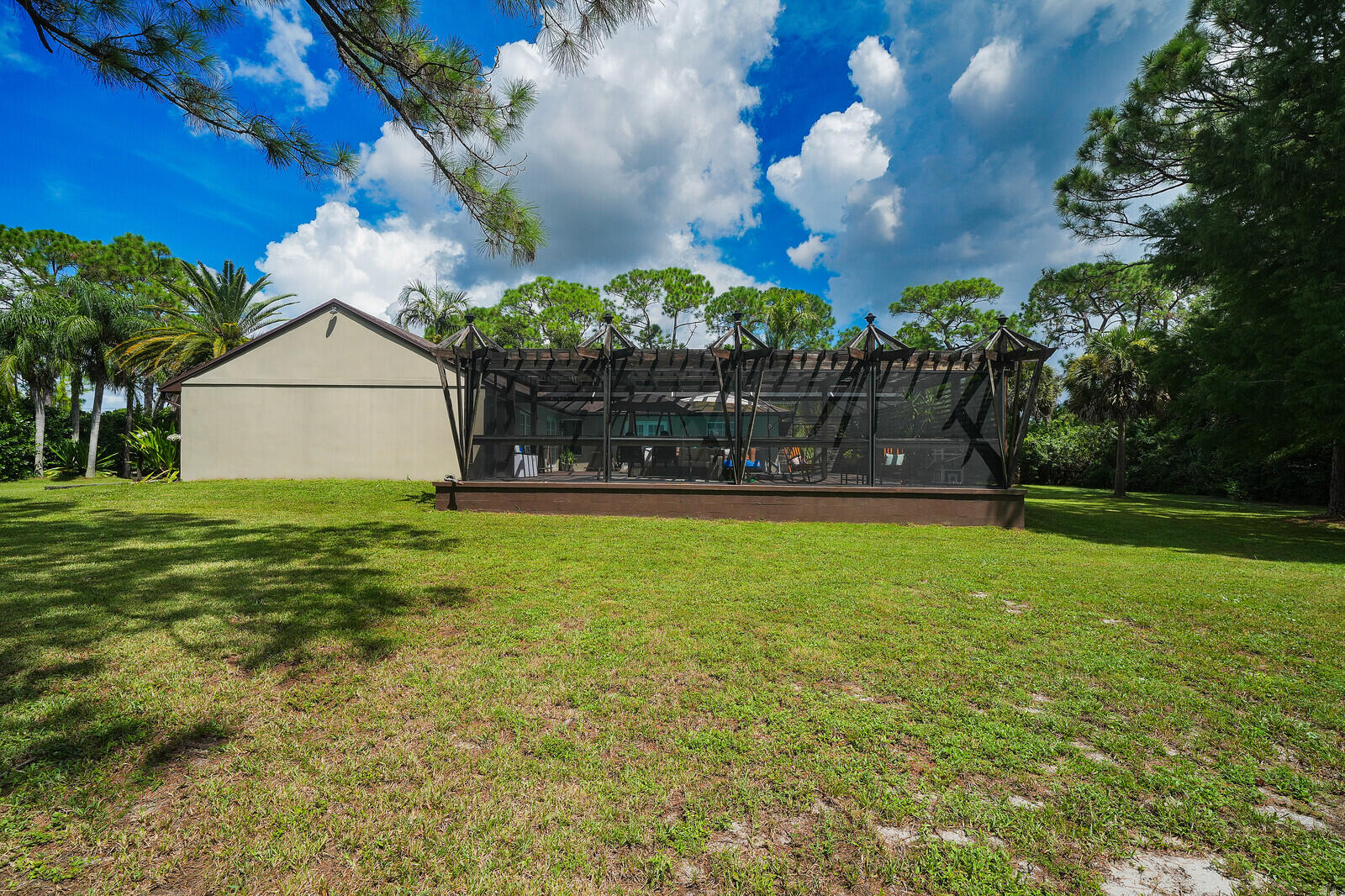 12212 82nd Street N Property Photo 60