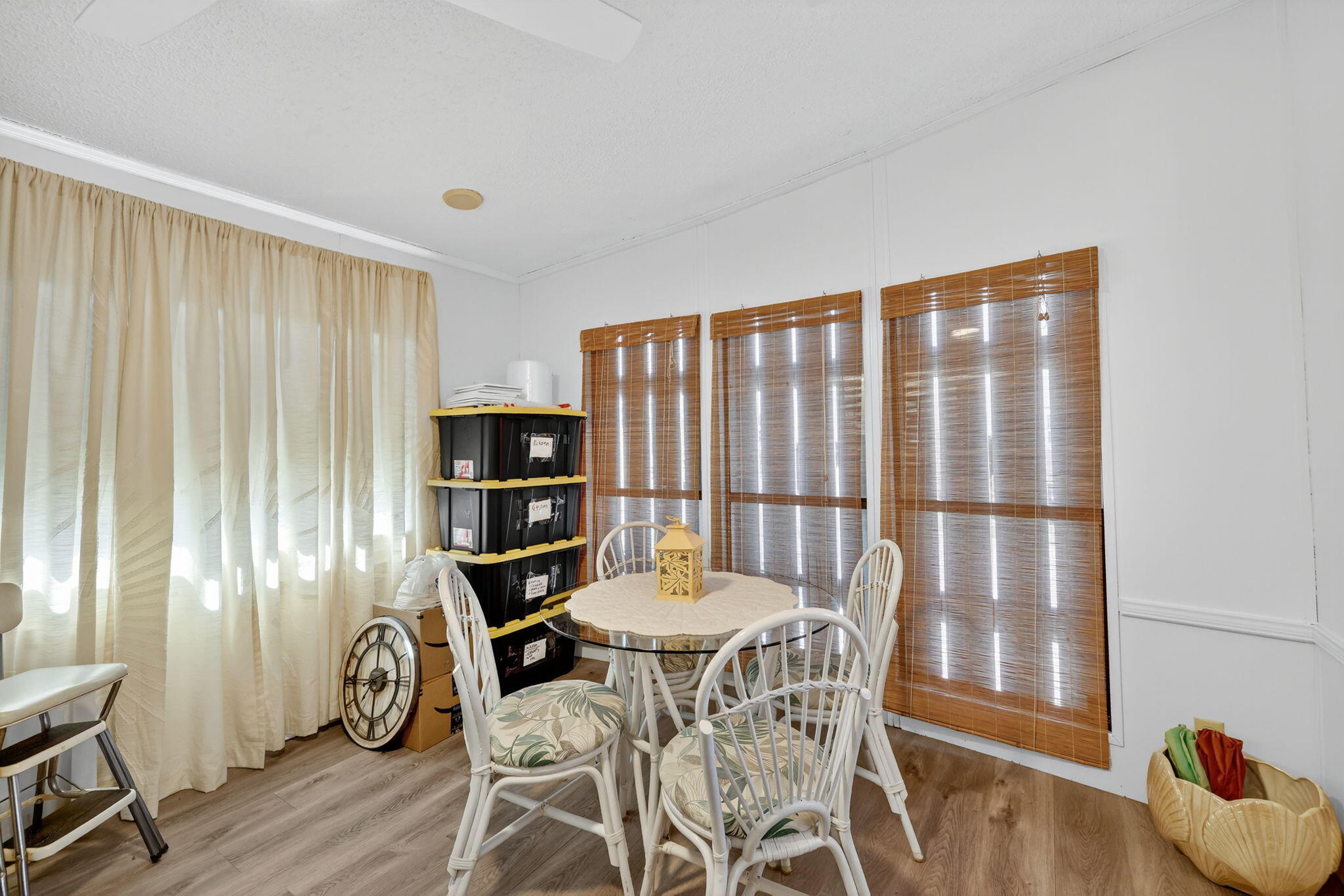 217 Nettles Boulevard Property Photo 20