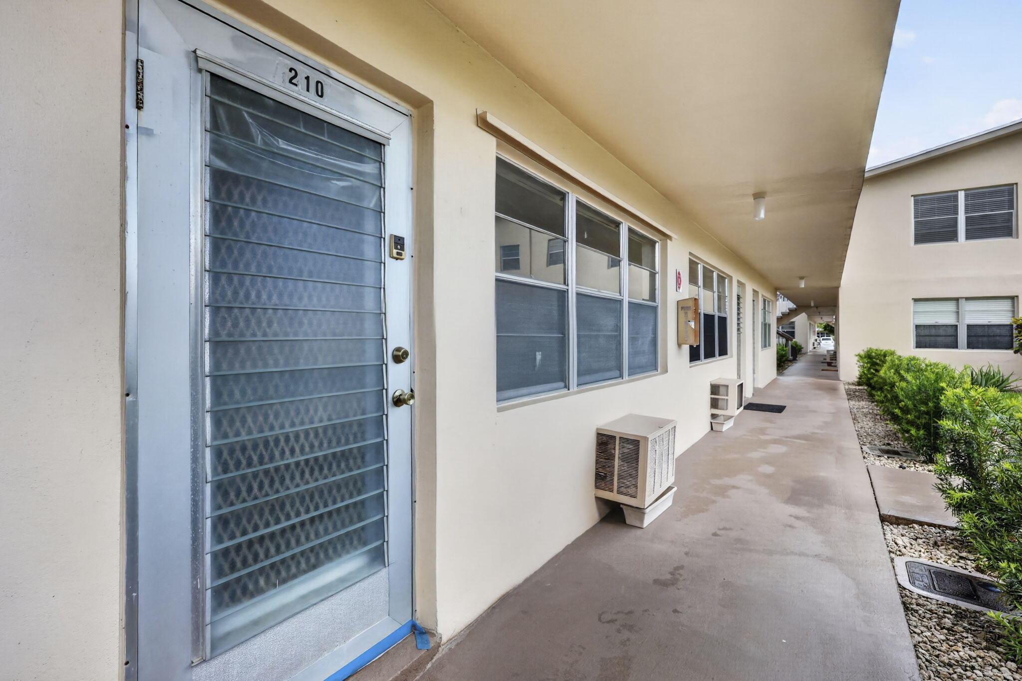 210 Canterbury J 1 Property Photo 19