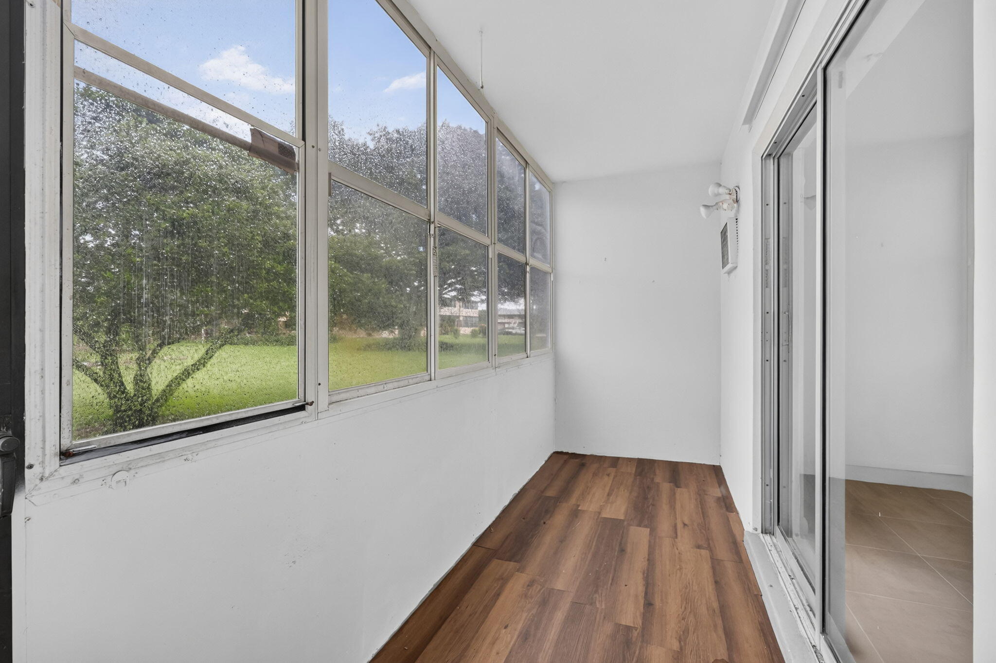 210 Canterbury J 1 Property Photo 29