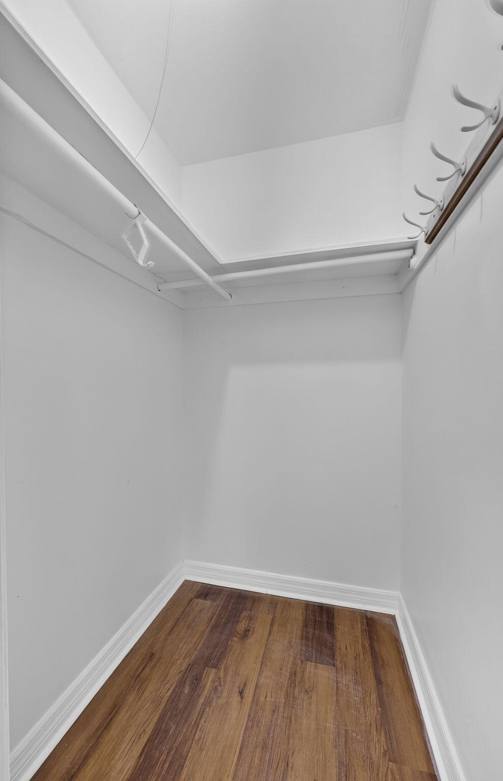 104 E Easthampton E 1 Property Photo 6
